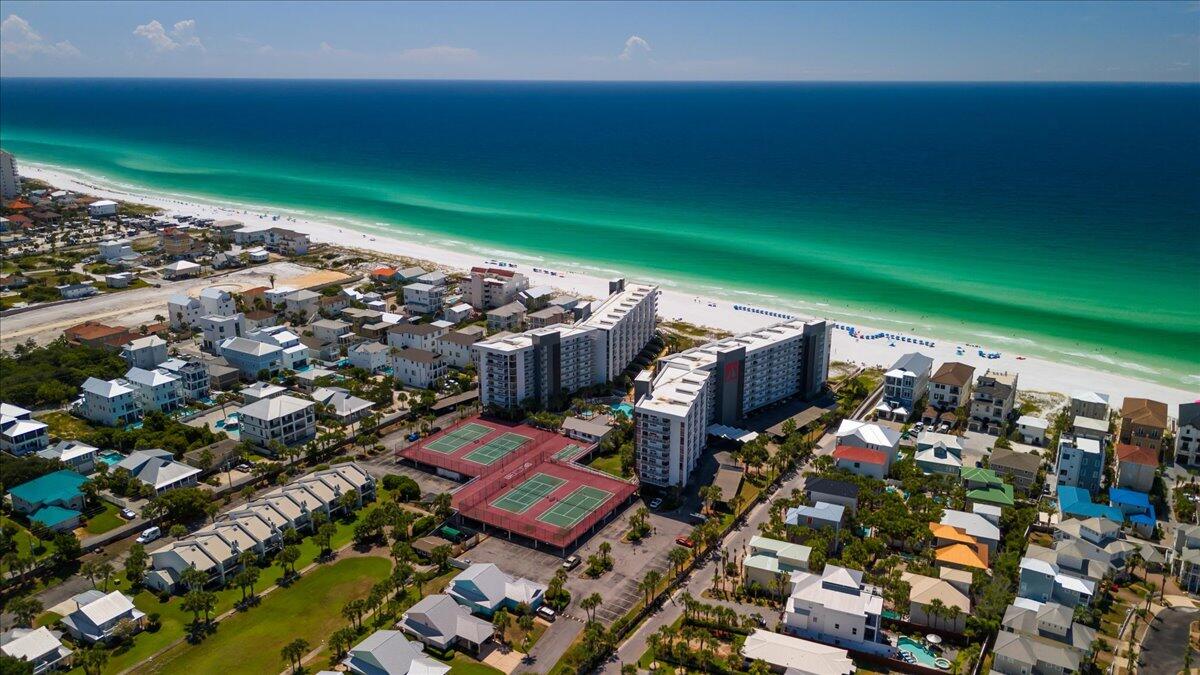 MAINSAIL CONDO PH 1 - Residential