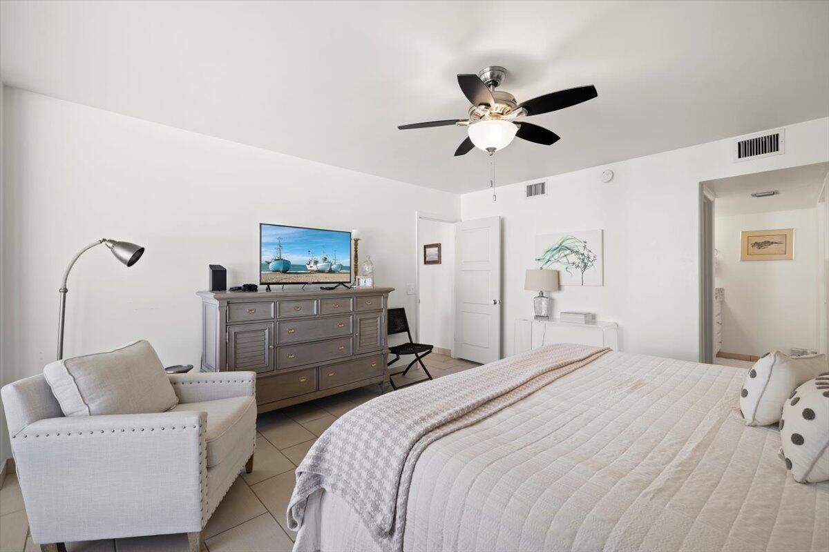MAINSAIL CONDO PH 1 - Residential