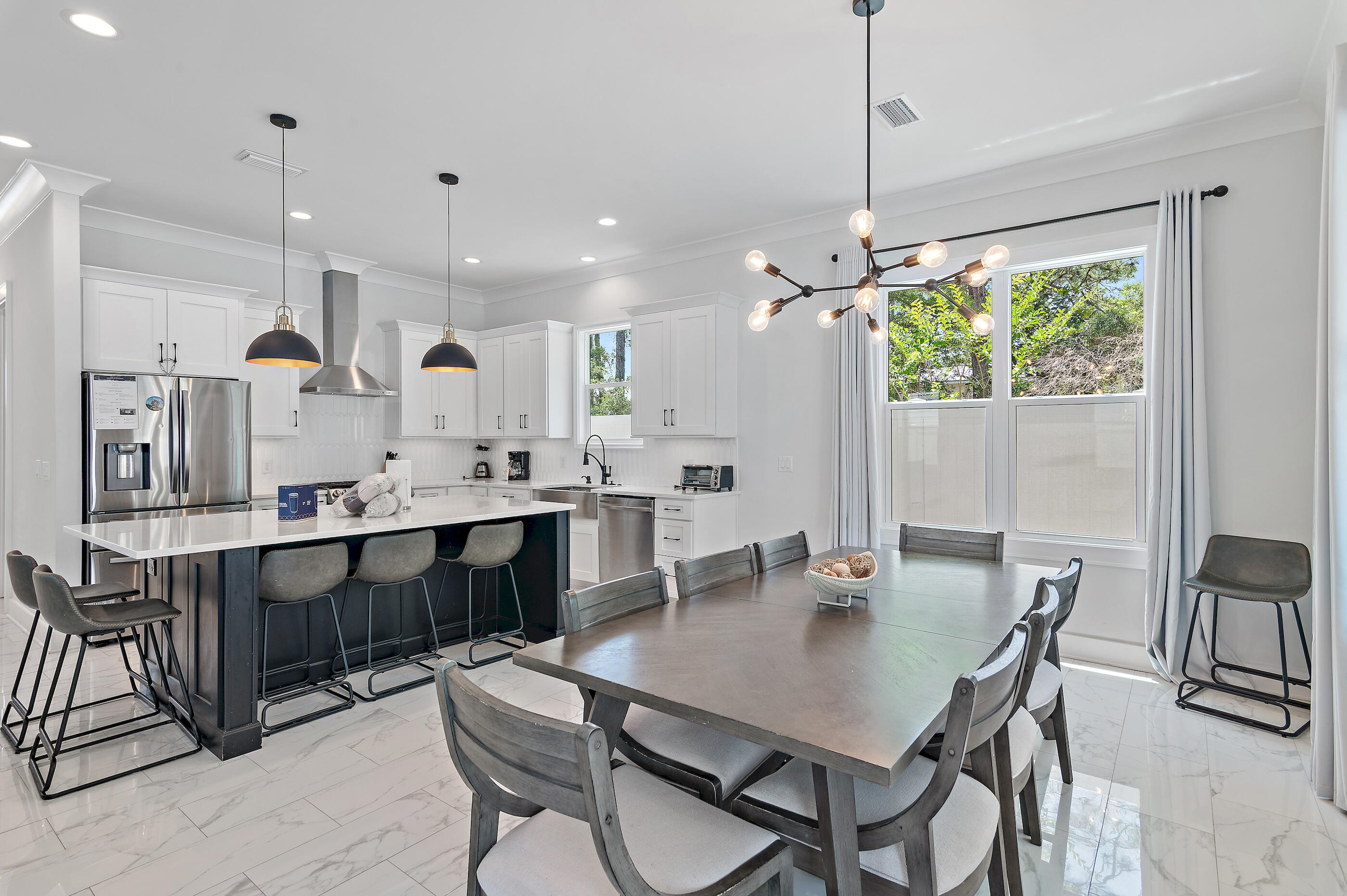 GULF SHORE MANOR - Residential