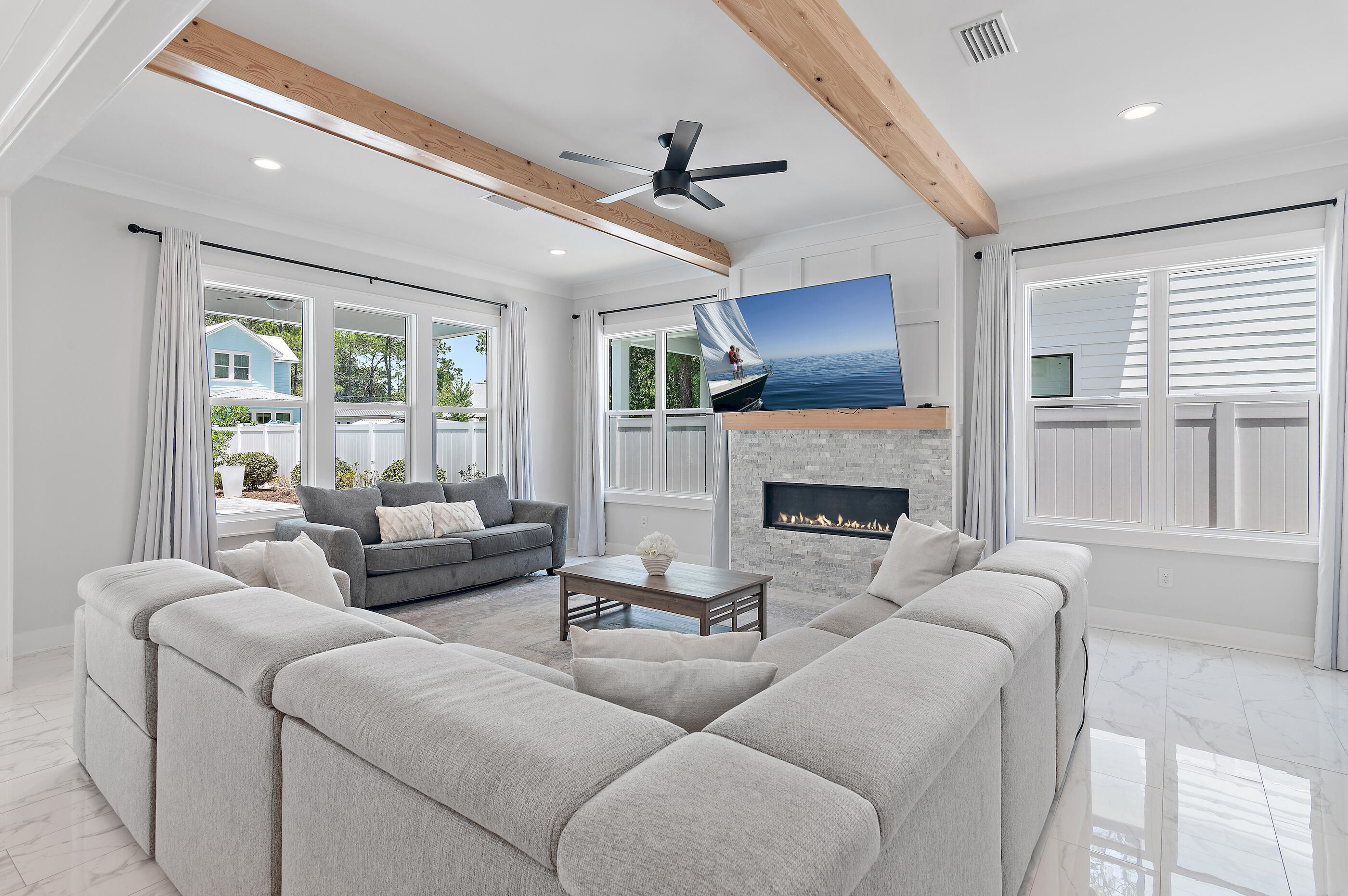 GULF SHORE MANOR - Residential