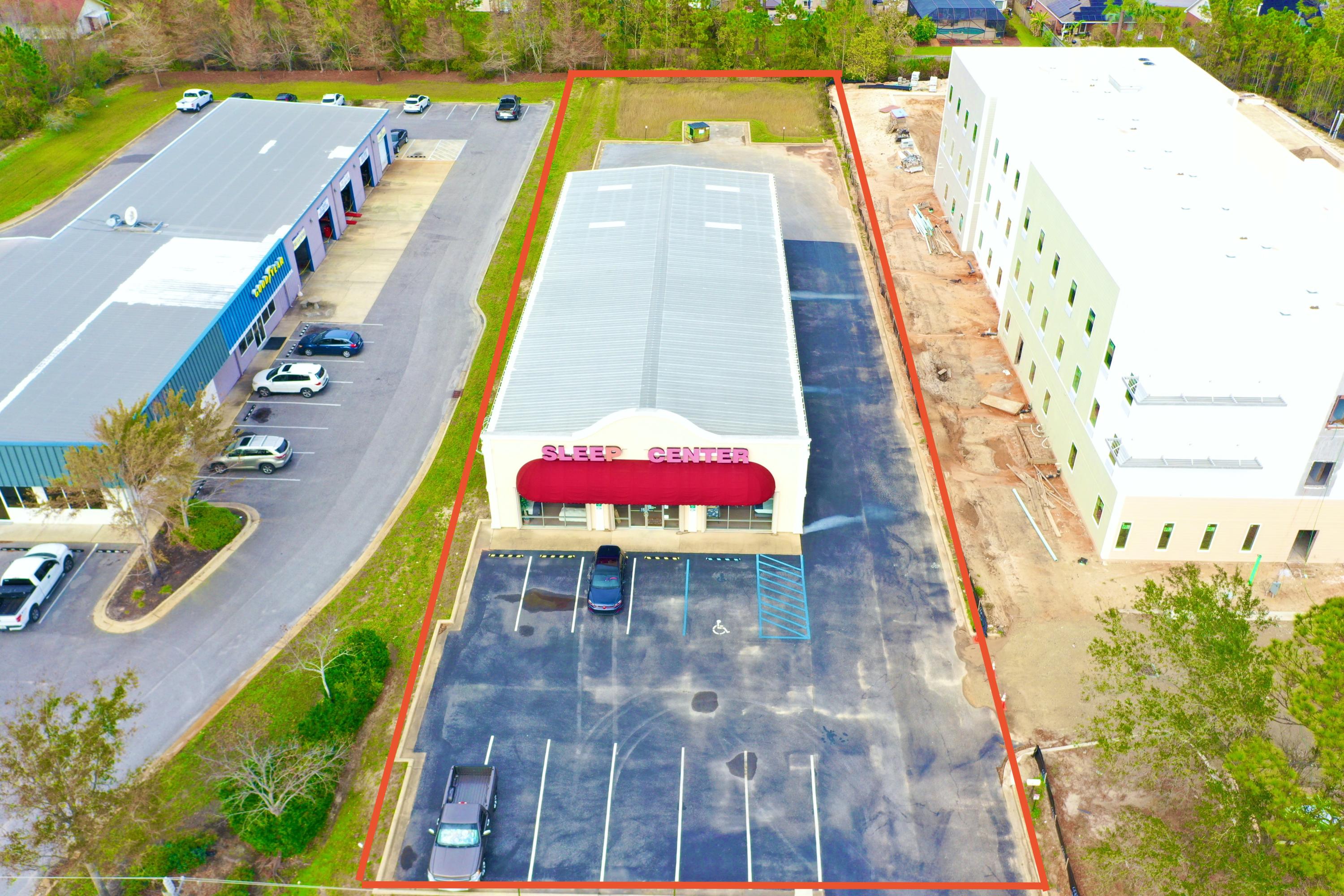 Emerald Park Highway is free standing high visible, free standing retail building with large 4500 sq. ft showroom and 2500 sq. ft. of warehouse. With a easy access make it perfect for any retail store.  This property sits in a prime location in Miramar Beach with a traffic count of 48,000 plus a day.