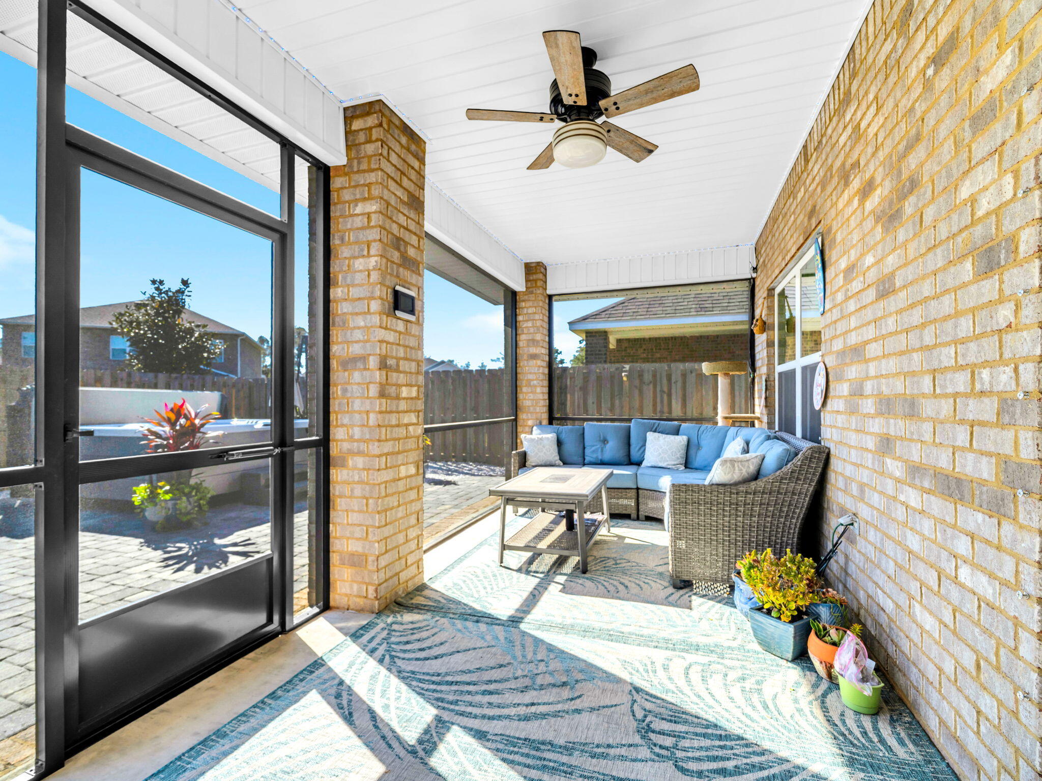 Live Oak Harbour - Residential