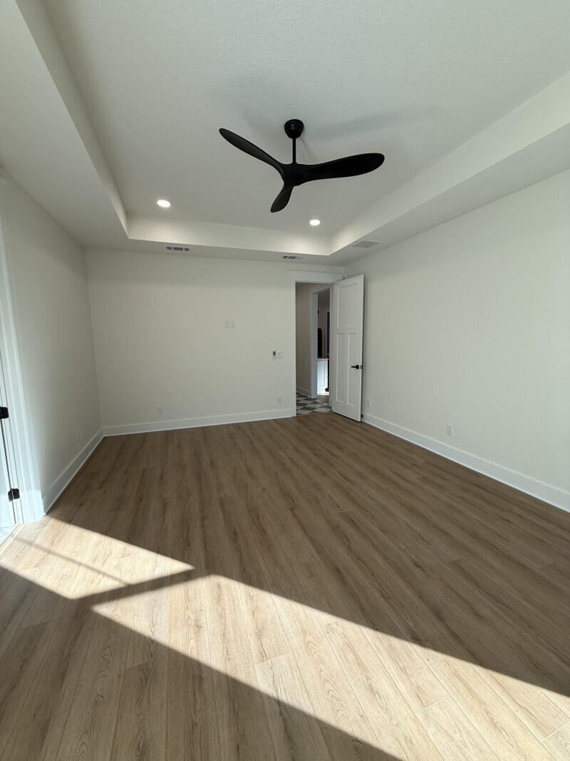 HIDDEN SPRINGS - Residential