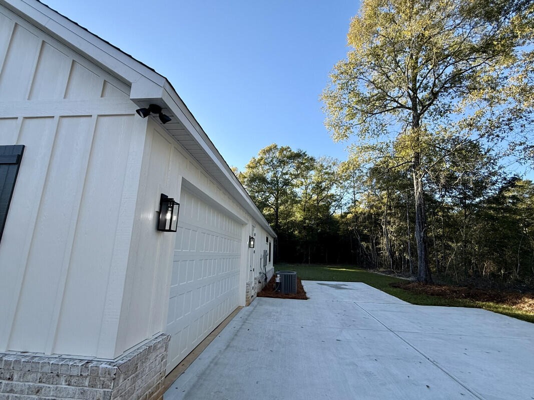 HIDDEN SPRINGS - Residential