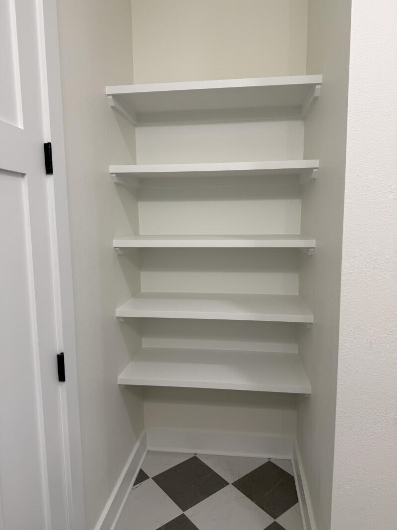 HIDDEN SPRINGS - Residential