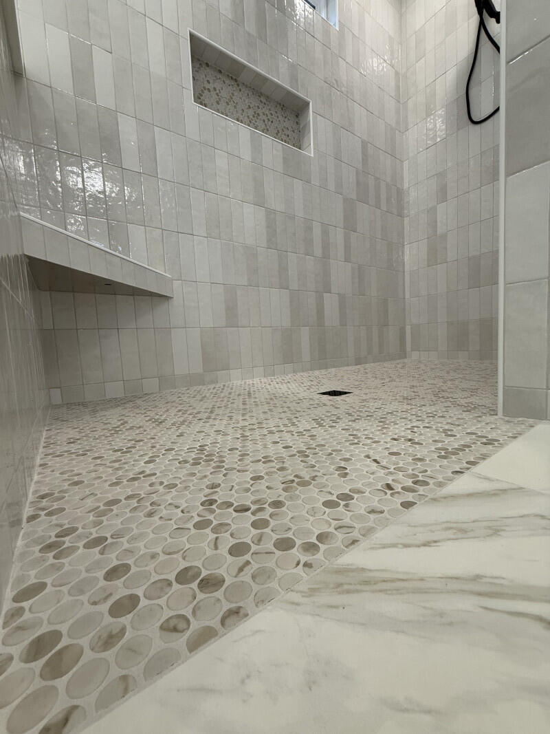 HIDDEN SPRINGS - Residential