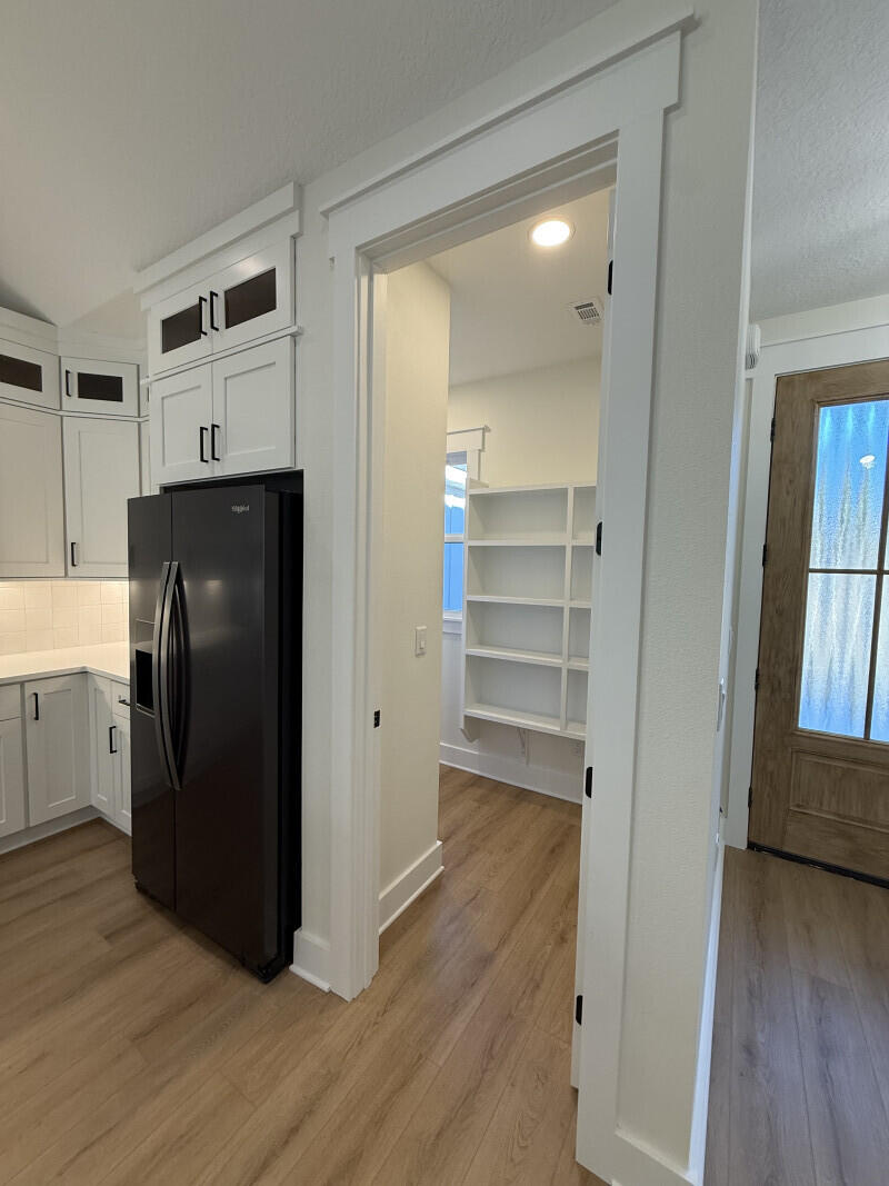 HIDDEN SPRINGS - Residential