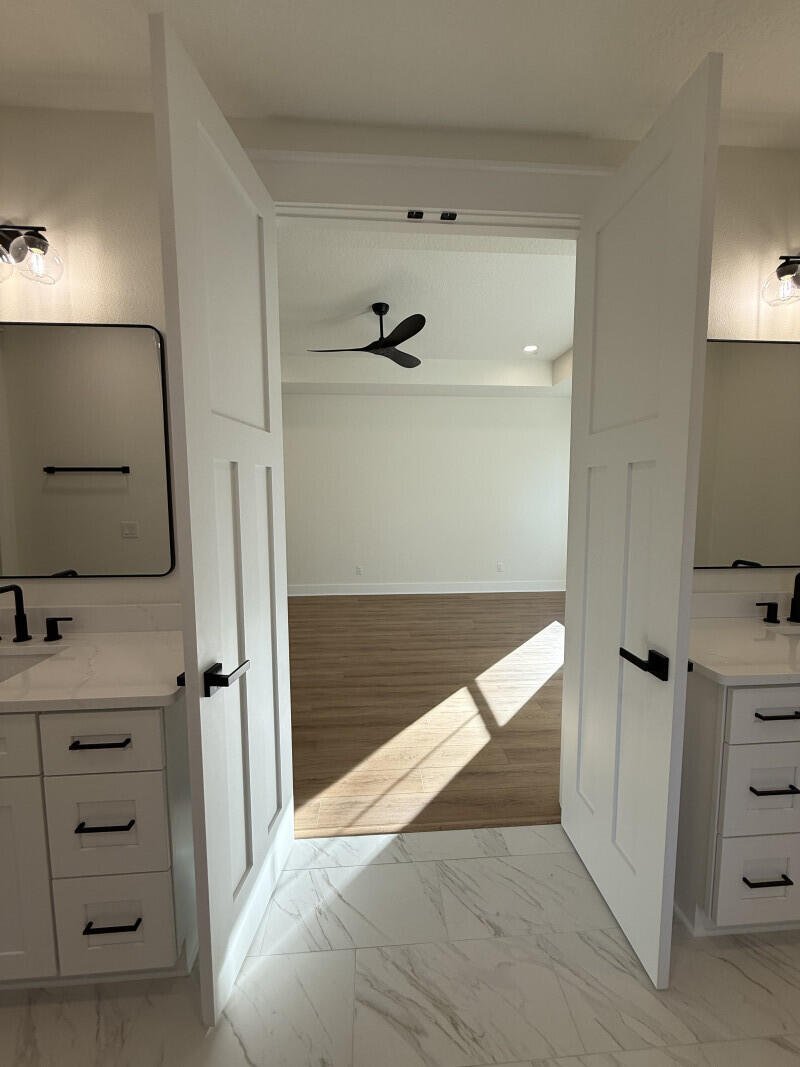 HIDDEN SPRINGS - Residential