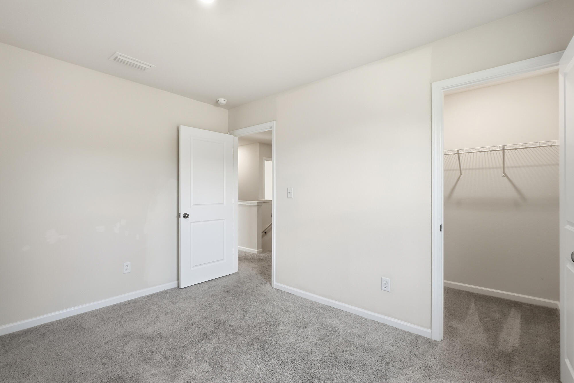 MAGNOLIA LAKE ESTATES PH 2 - Residential