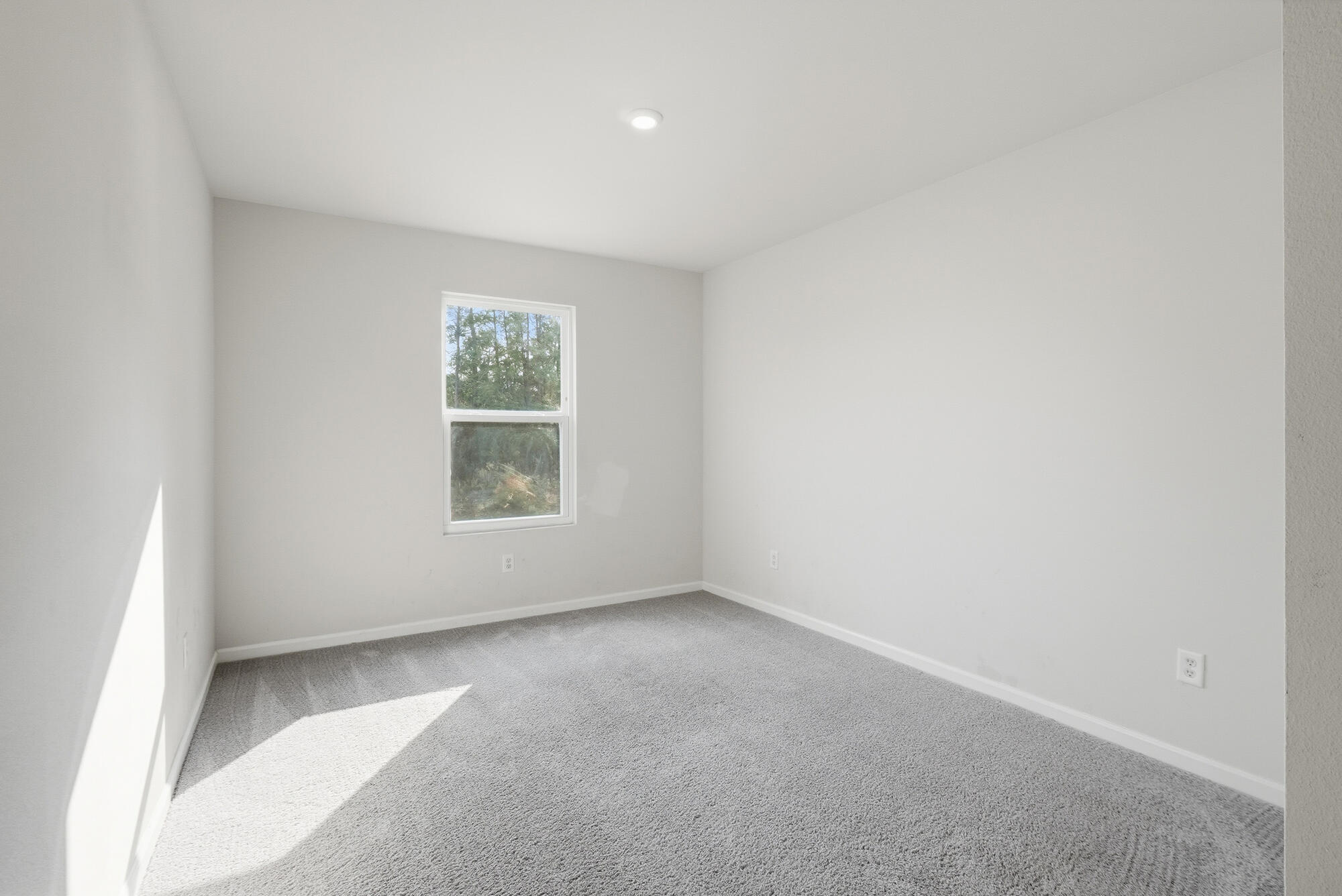 MAGNOLIA LAKE ESTATES PH 2 - Residential