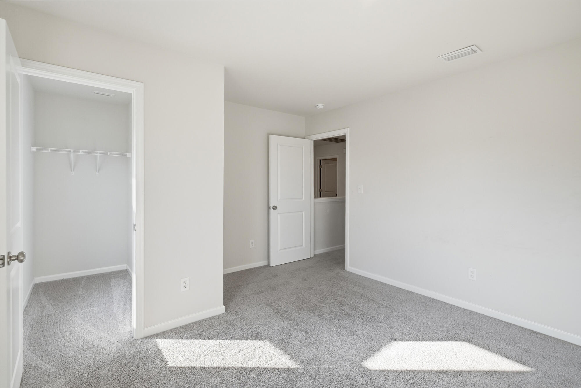 MAGNOLIA LAKE ESTATES PH 2 - Residential