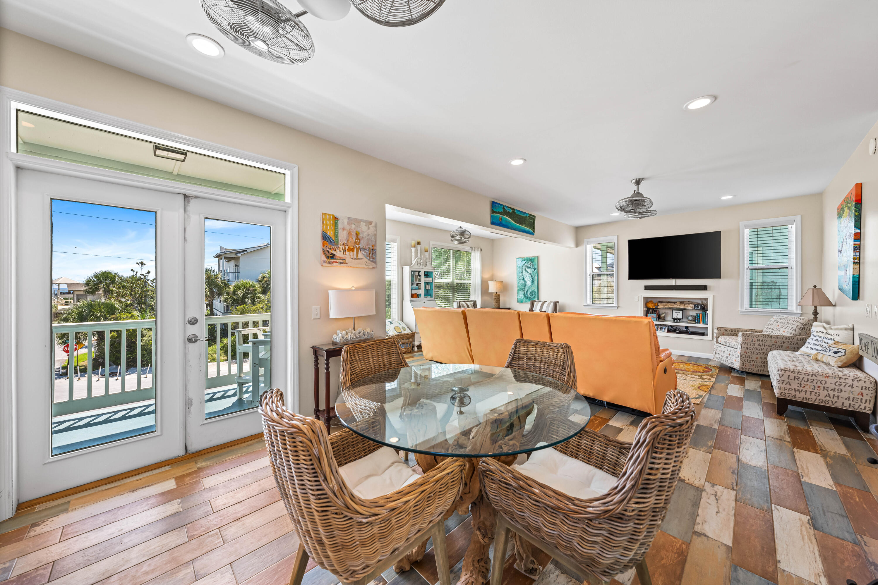 EASTERN LAKE ESTATES - Residential