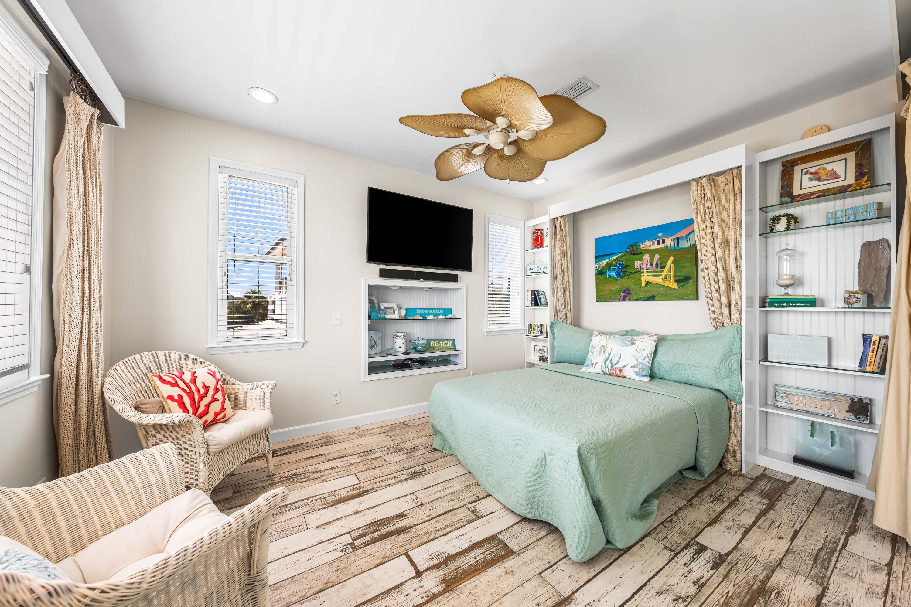 EASTERN LAKE ESTATES - Residential