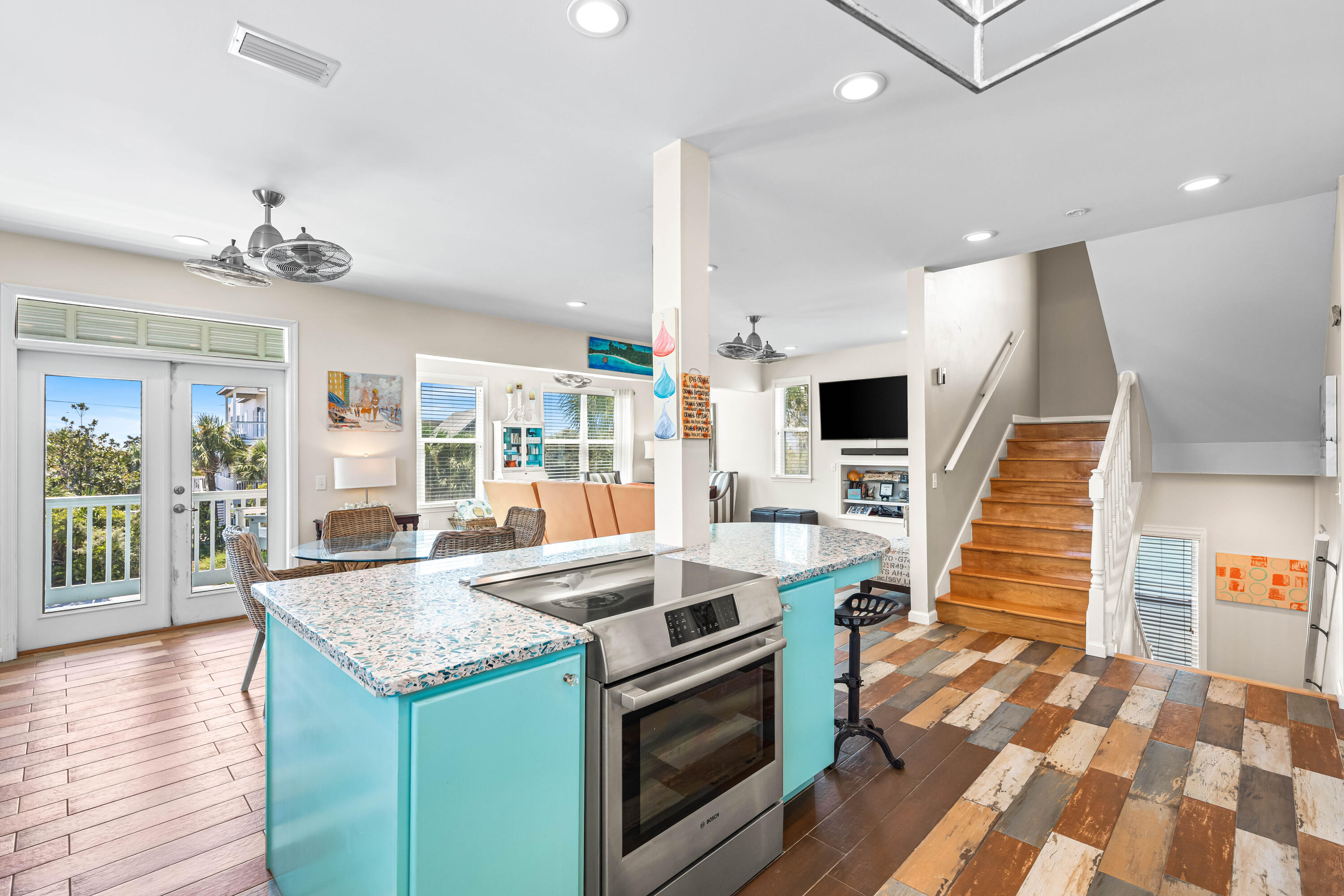 EASTERN LAKE ESTATES - Residential