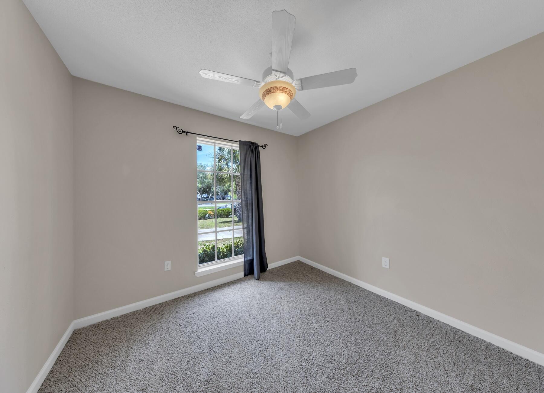 COLONY ESTATES 3RD ADDN - Residential Lease