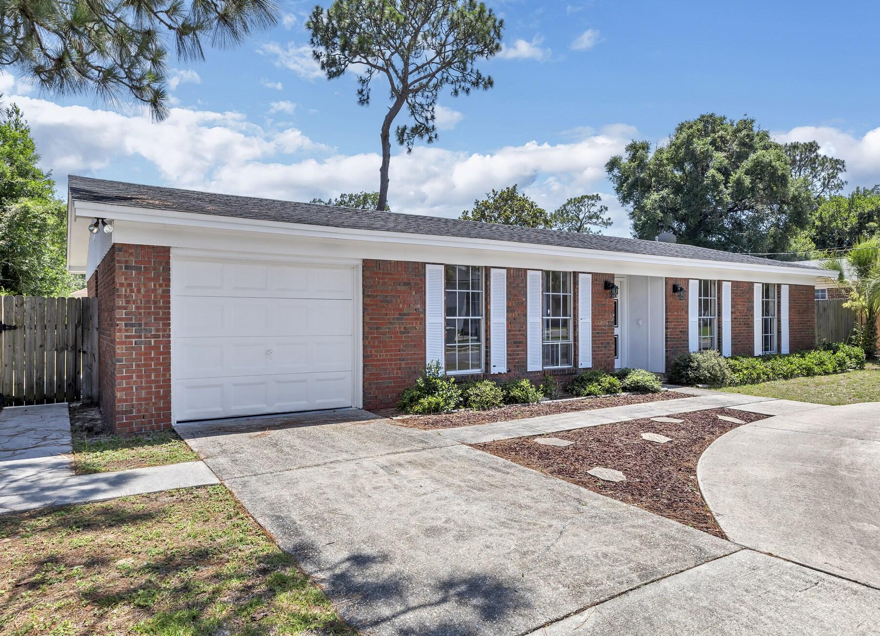 COLONY ESTATES 3RD ADDN - Residential Lease