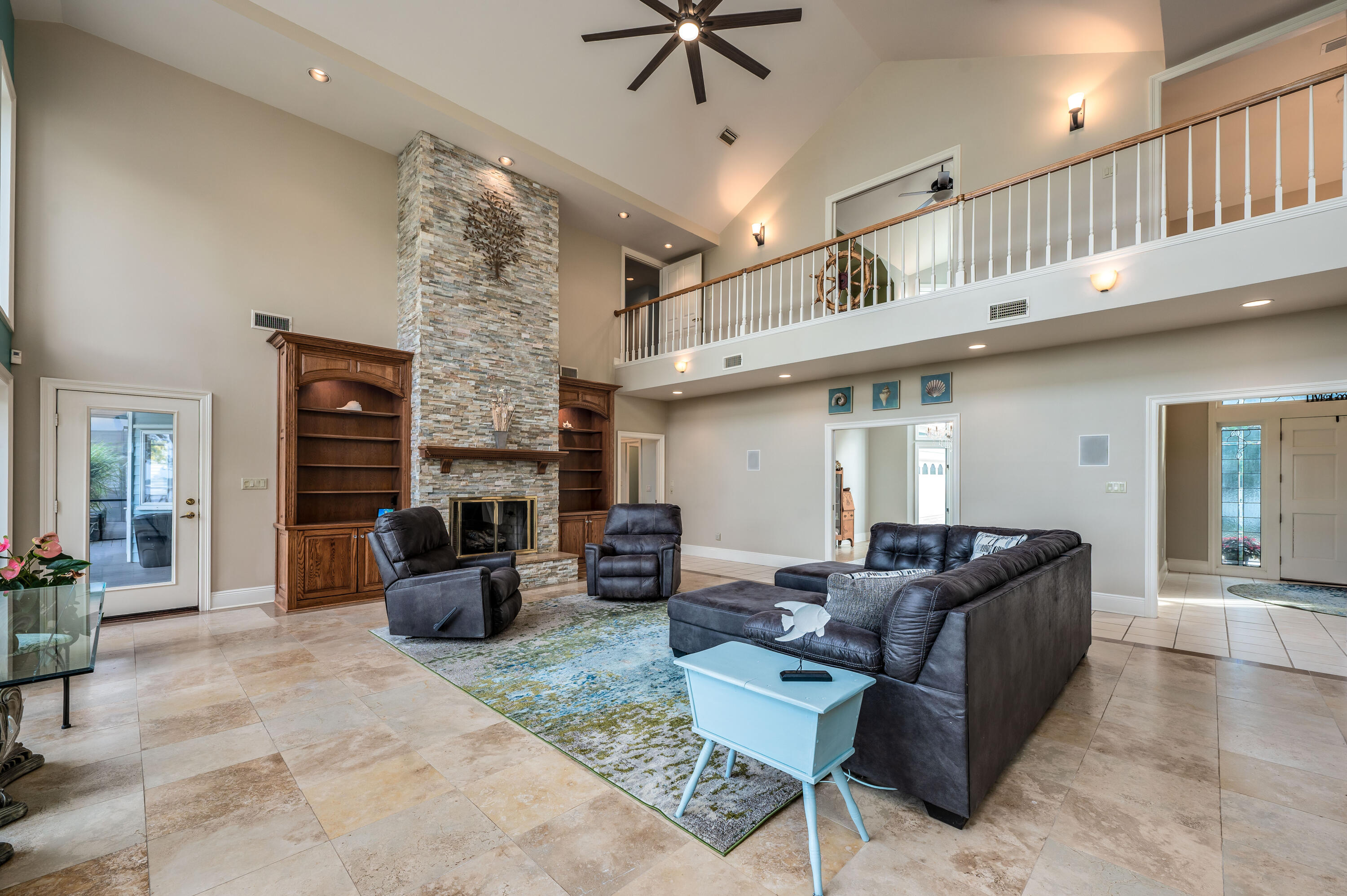 PARADISE BEACH S/D - Residential