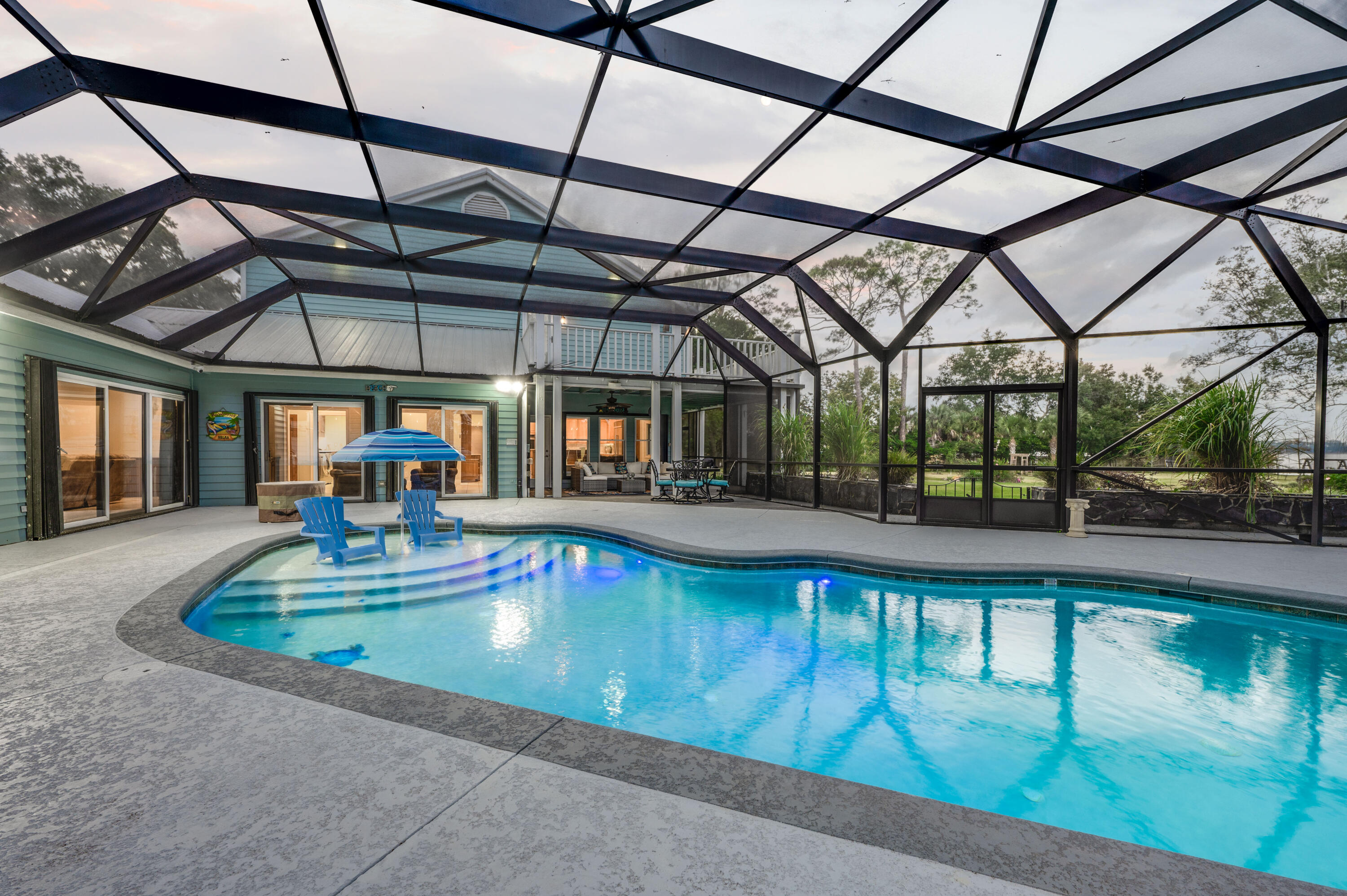 PARADISE BEACH S/D - Residential
