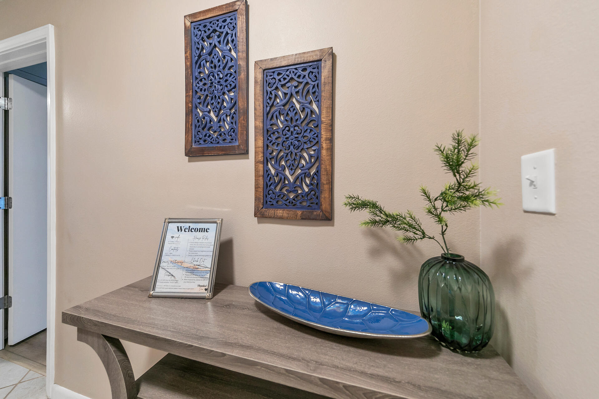 PALM COURT YACHT CLUB - Residential