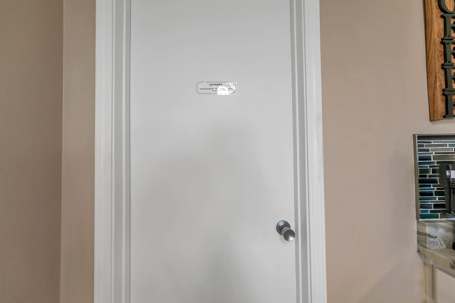 PALM COURT YACHT CLUB - Residential