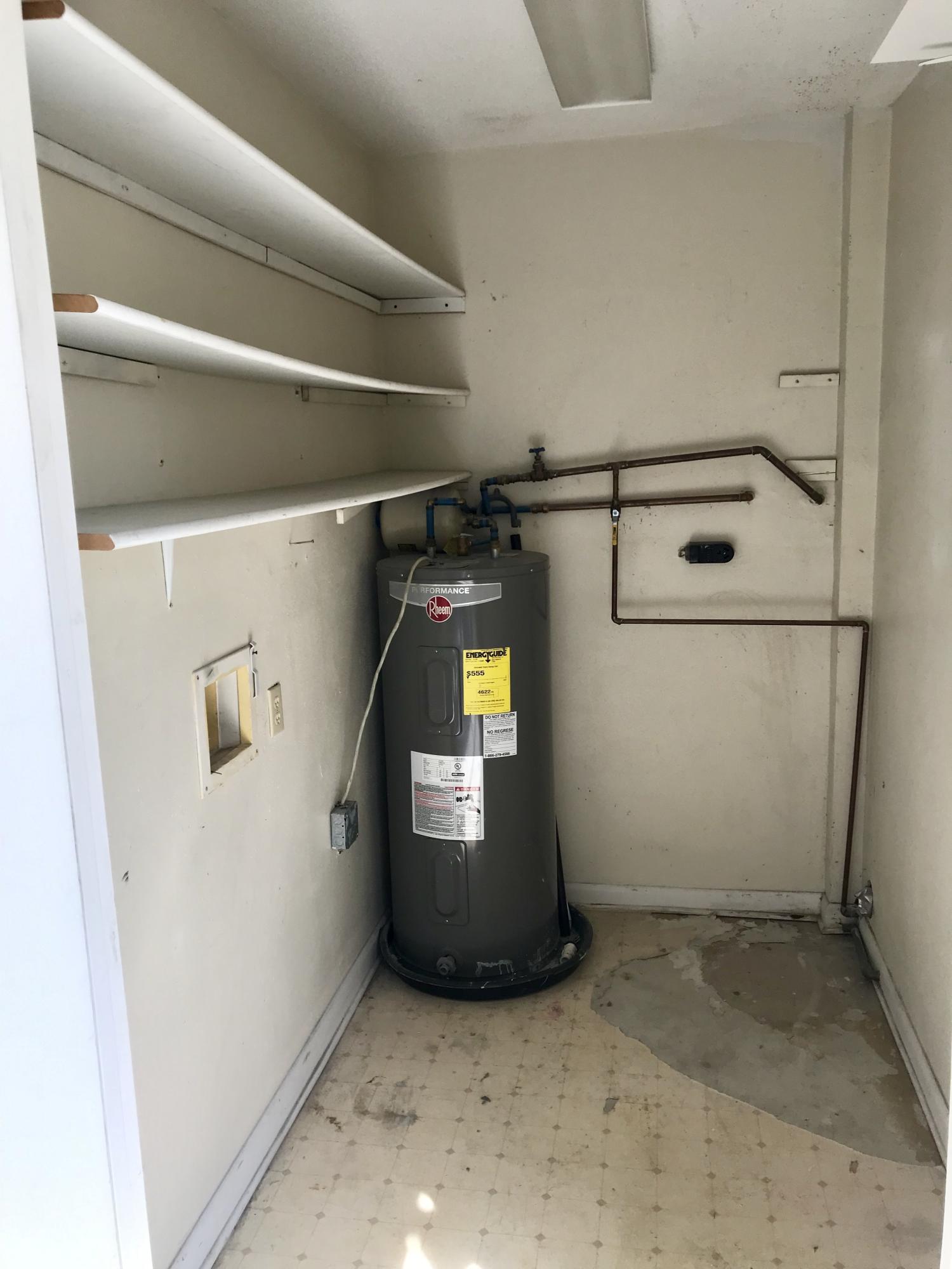 SPANISH VILLAS CONDO - Residential