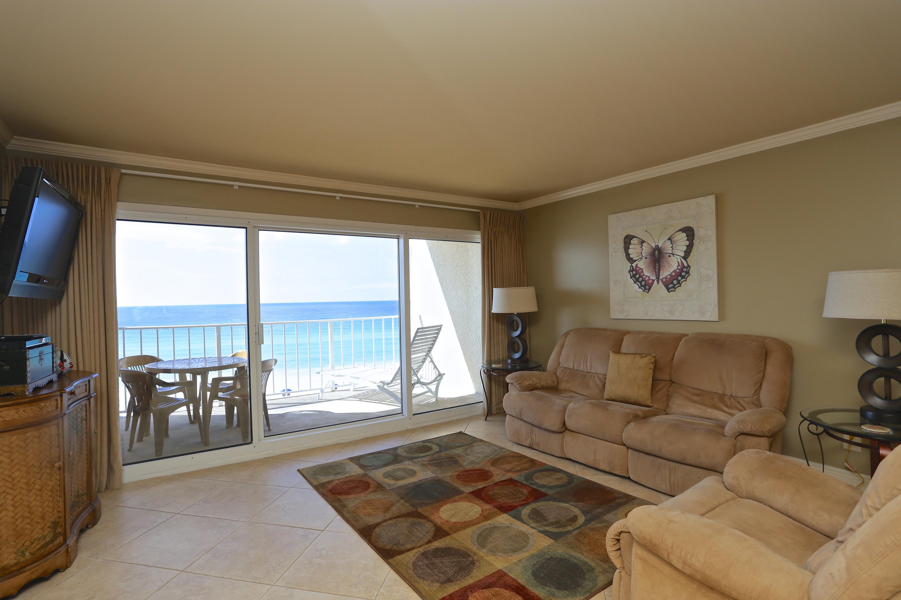 BEACH HOUSE CONDO PH 1 - Residential