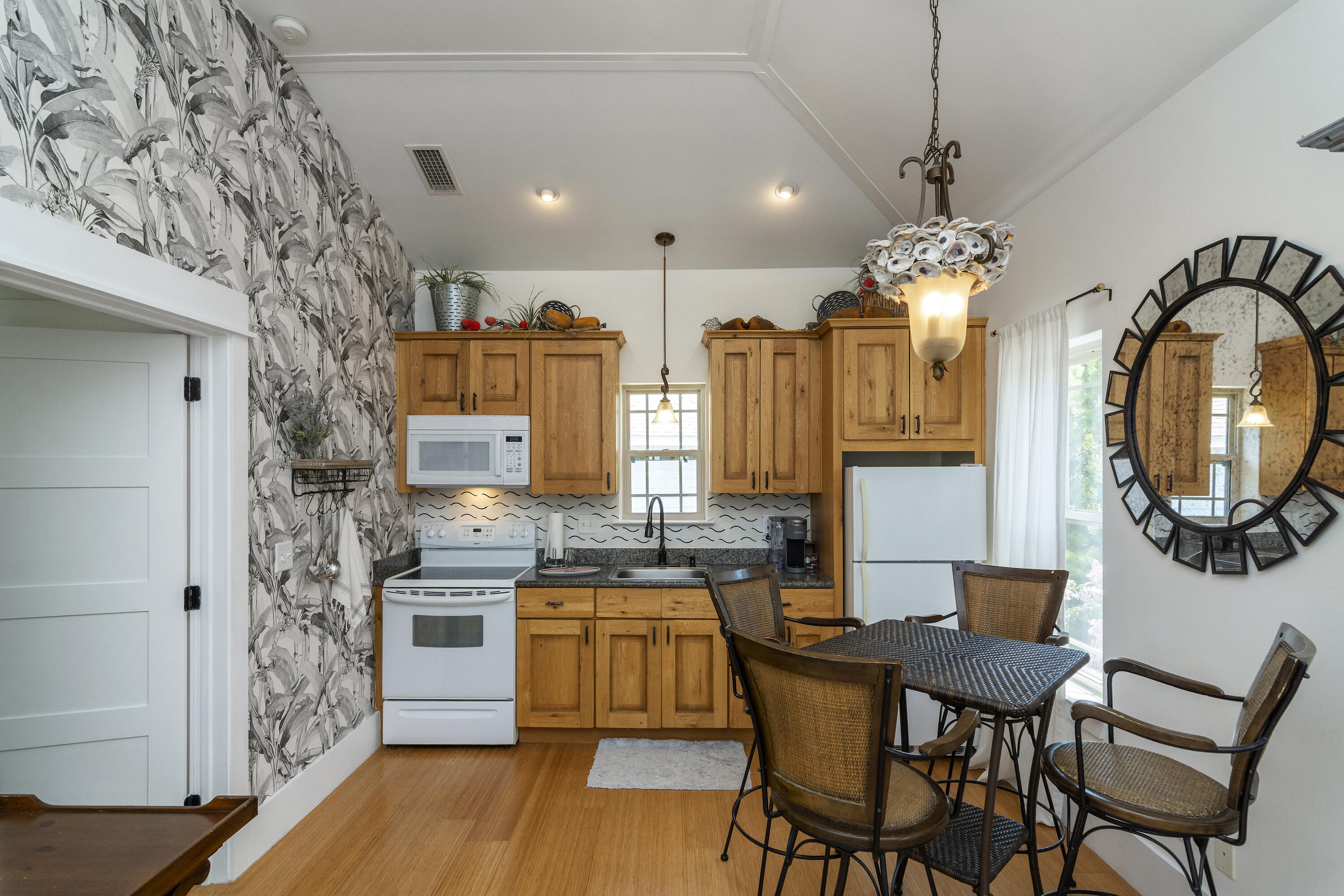 CYPRESS BREEZE PLANTATION - Residential