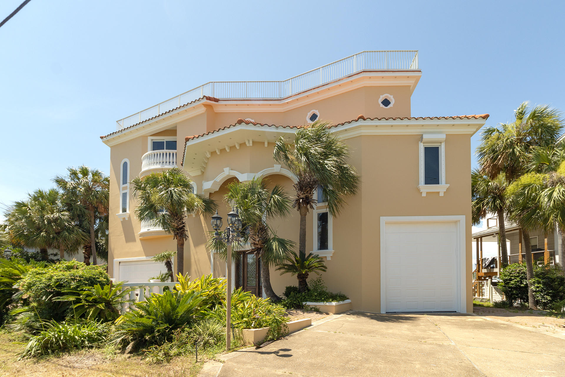 HOLIDAY ISLE - Residential