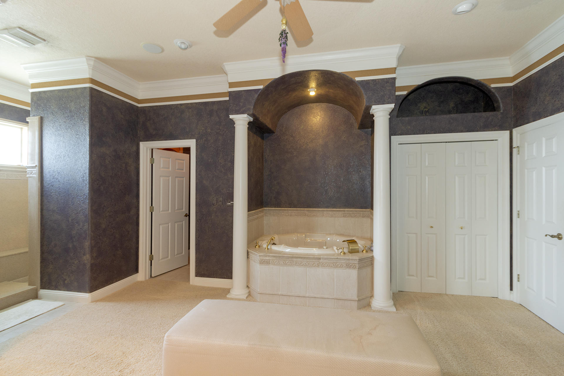HOLIDAY ISLE - Residential