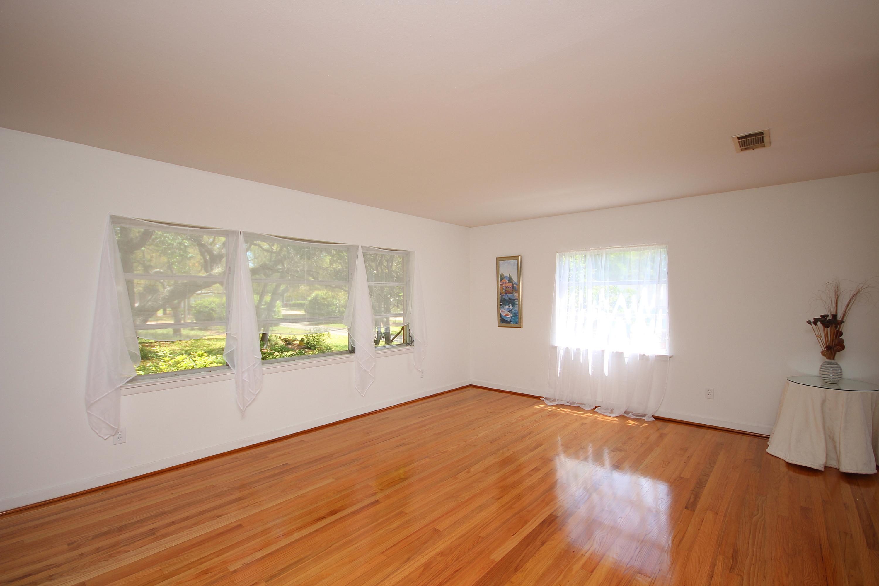 BELLA VISTA ESTATES - Residential