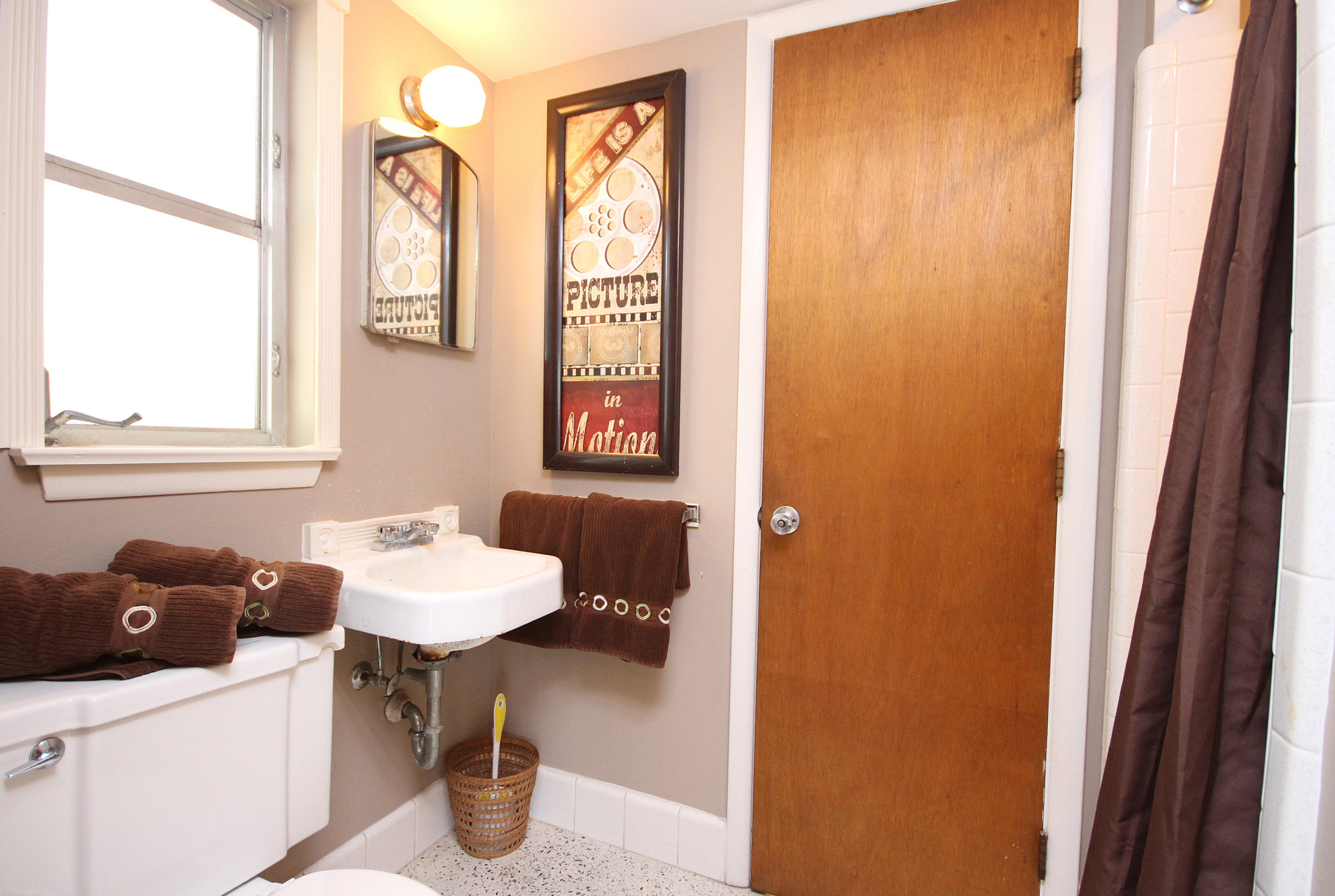 BELLA VISTA ESTATES - Residential