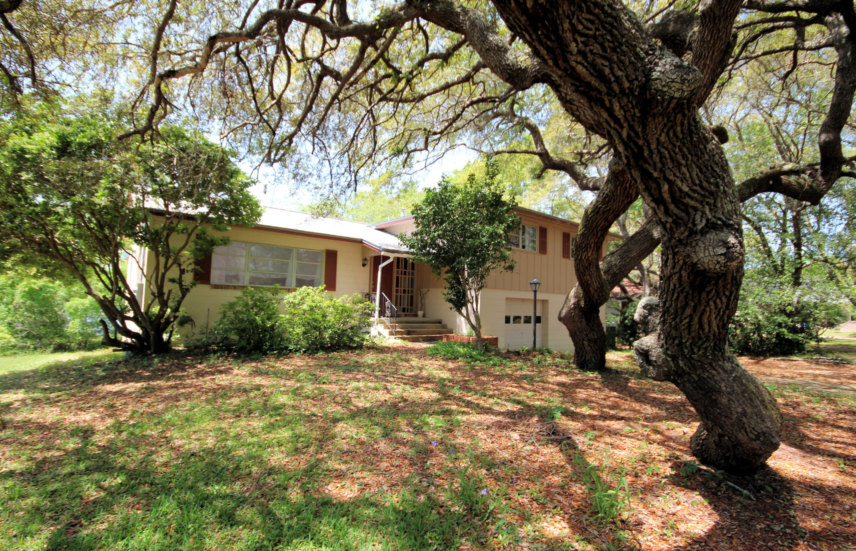 BELLA VISTA ESTATES - Residential