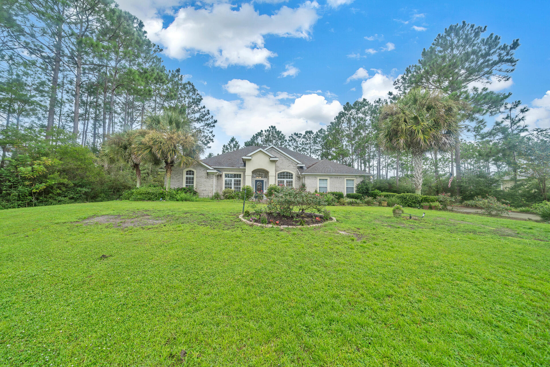 WINDSWEPT ESTATES - Residential