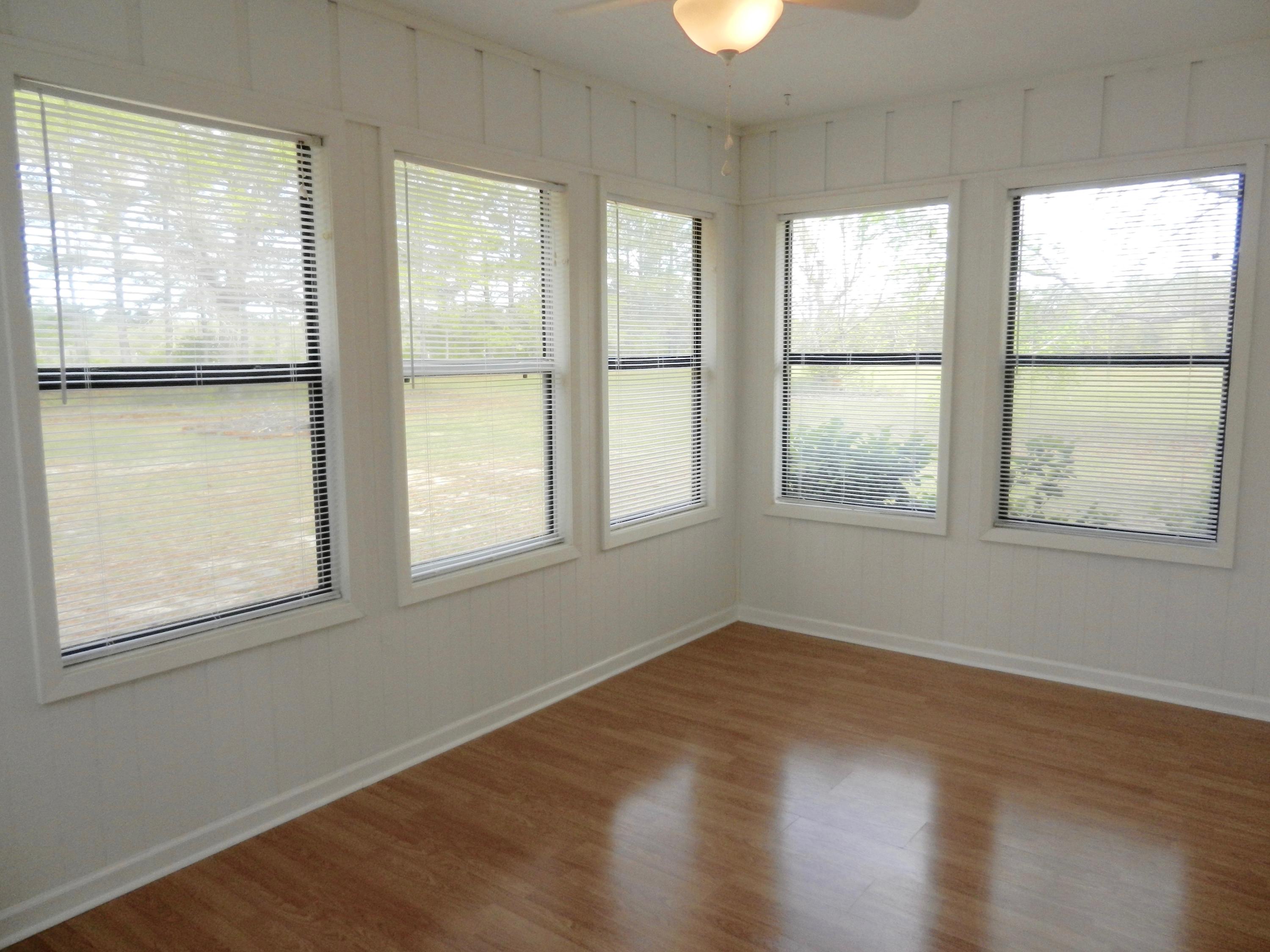 NORTHFORK RANCHETTES - Residential