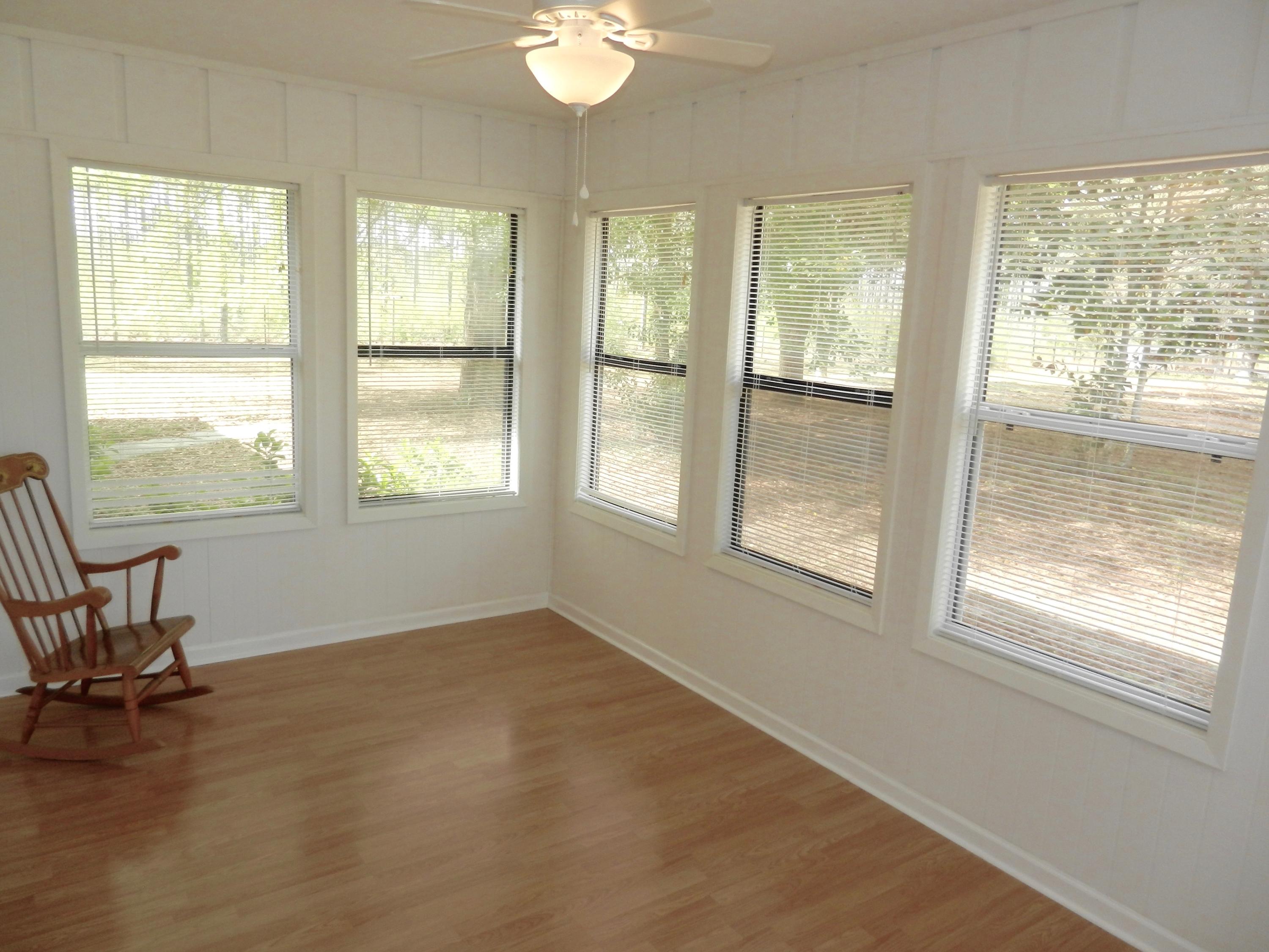 NORTHFORK RANCHETTES - Residential