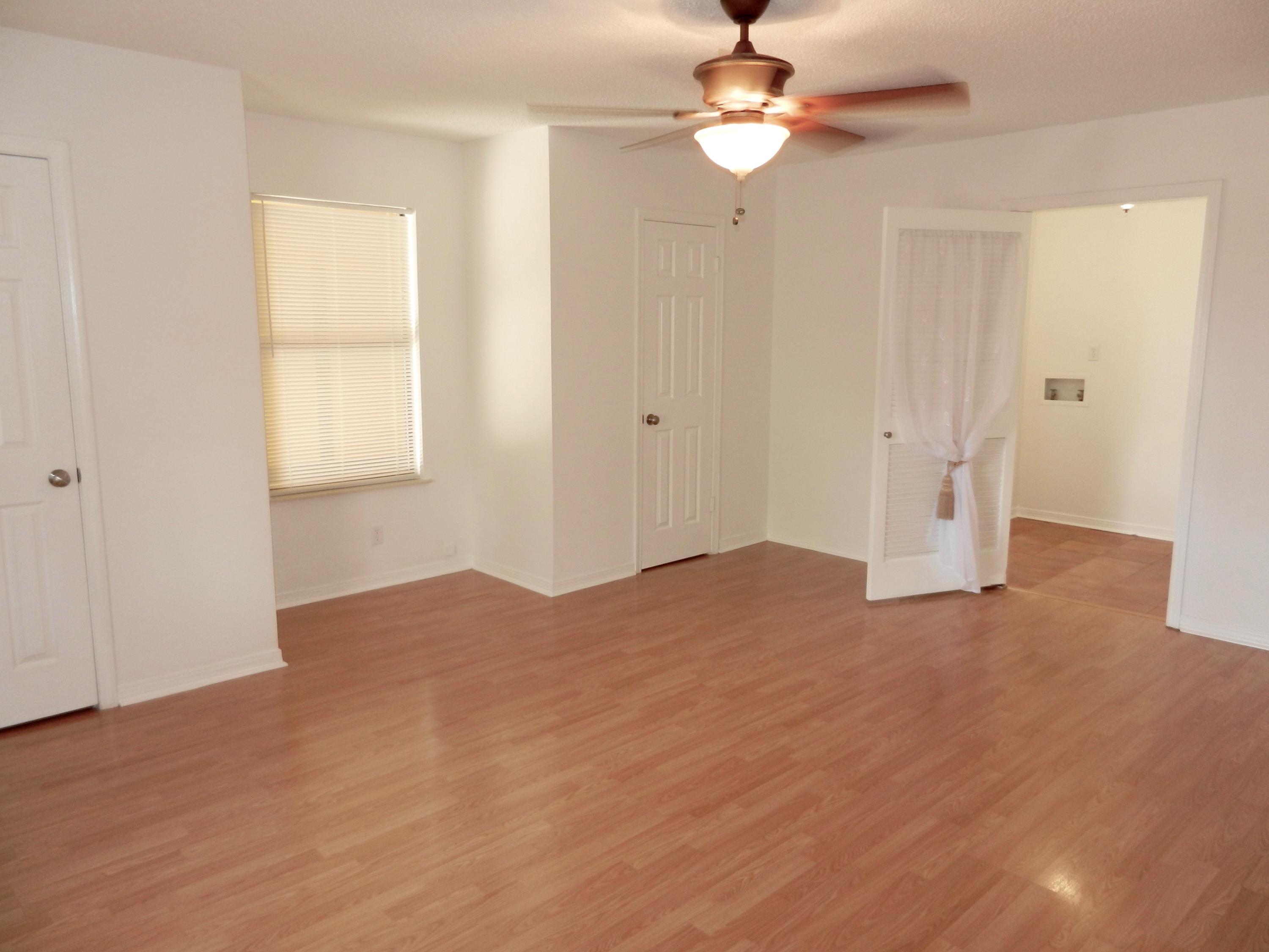 NORTHFORK RANCHETTES - Residential