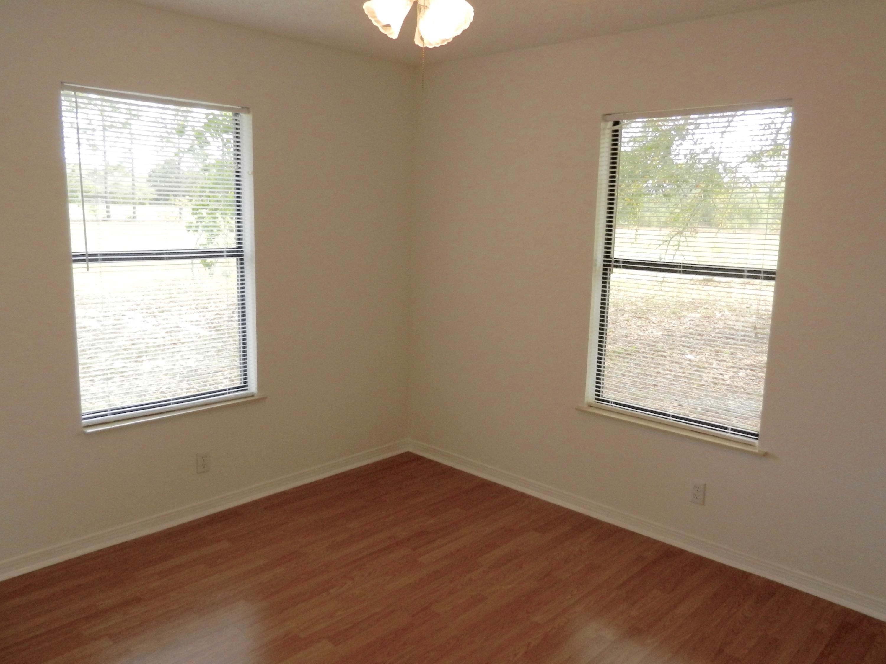 NORTHFORK RANCHETTES - Residential