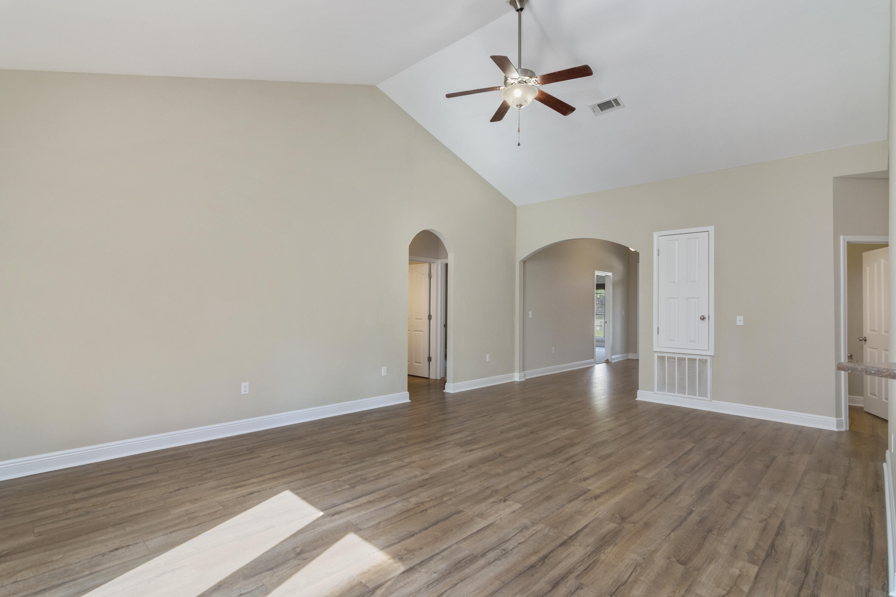 ROLLING RIDGE - Residential