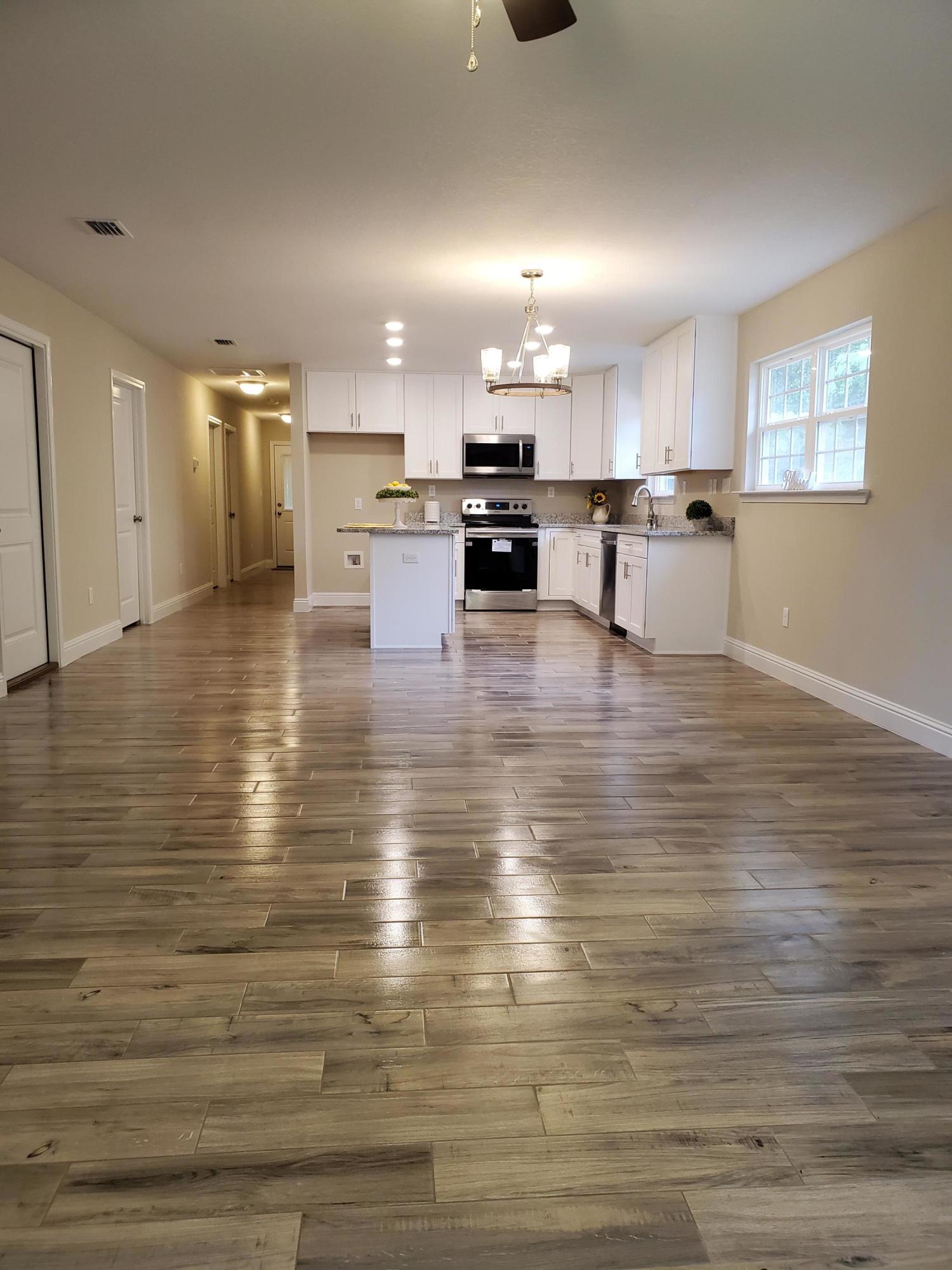 GARDEN CITY - Residential