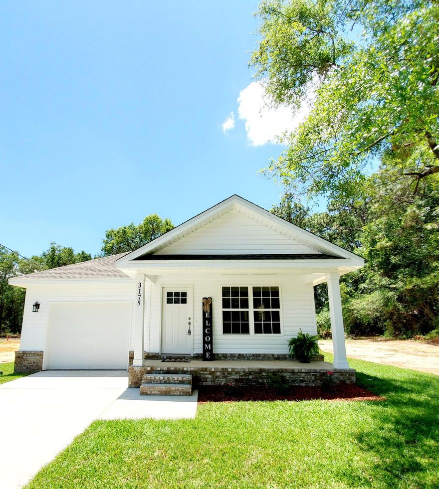 Charming and affordable new construction home located in North Crestview. This lovely home features wood look tile flooring thru out the main areas of the home with carpet in the bedrooms. The kitchen features white cabinetry with granite countertops. The exterior of the home has white vinyl siding with brick skirting. This cozy, country home is located just minutes from town.