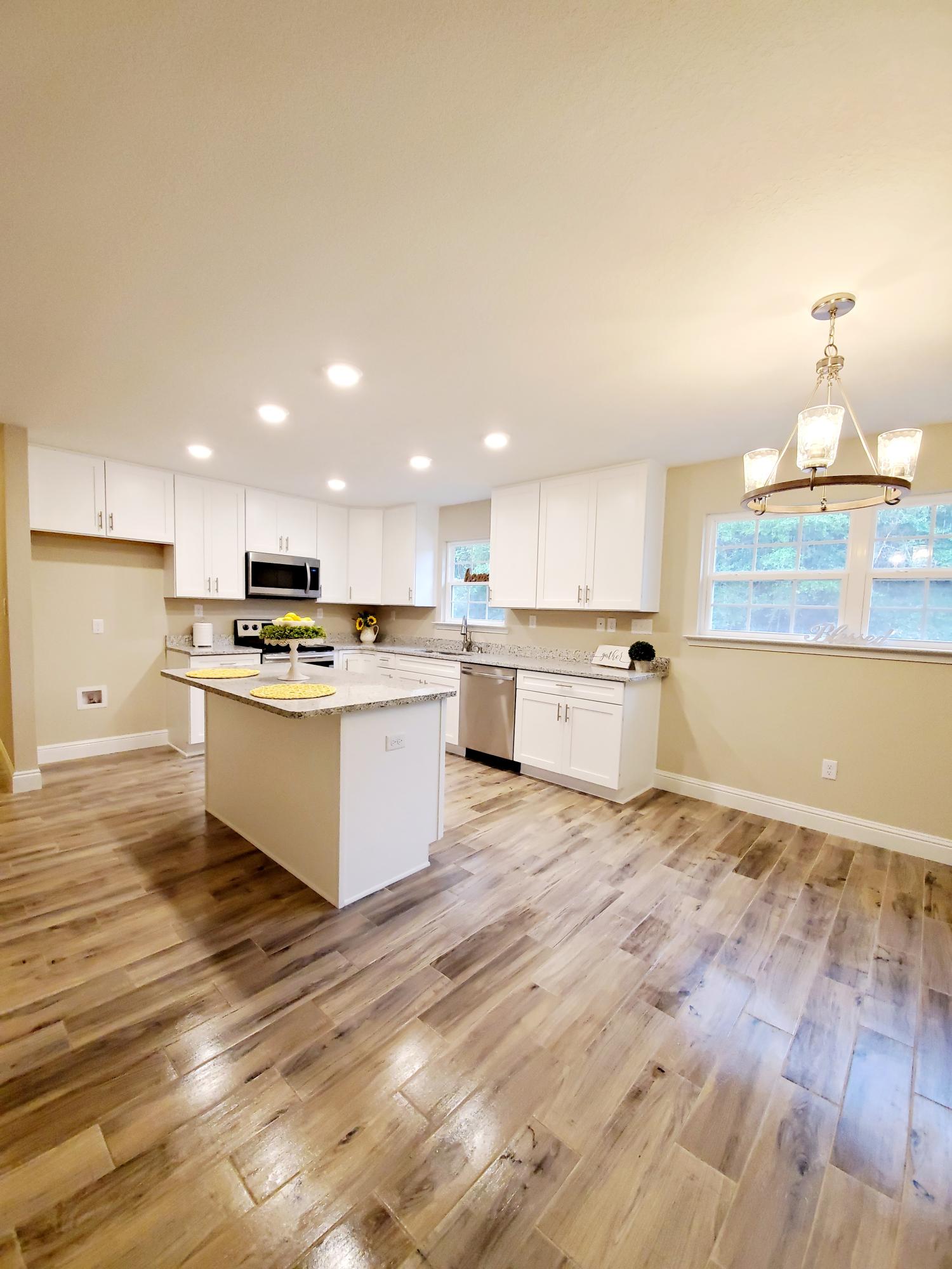 GARDEN CITY - Residential