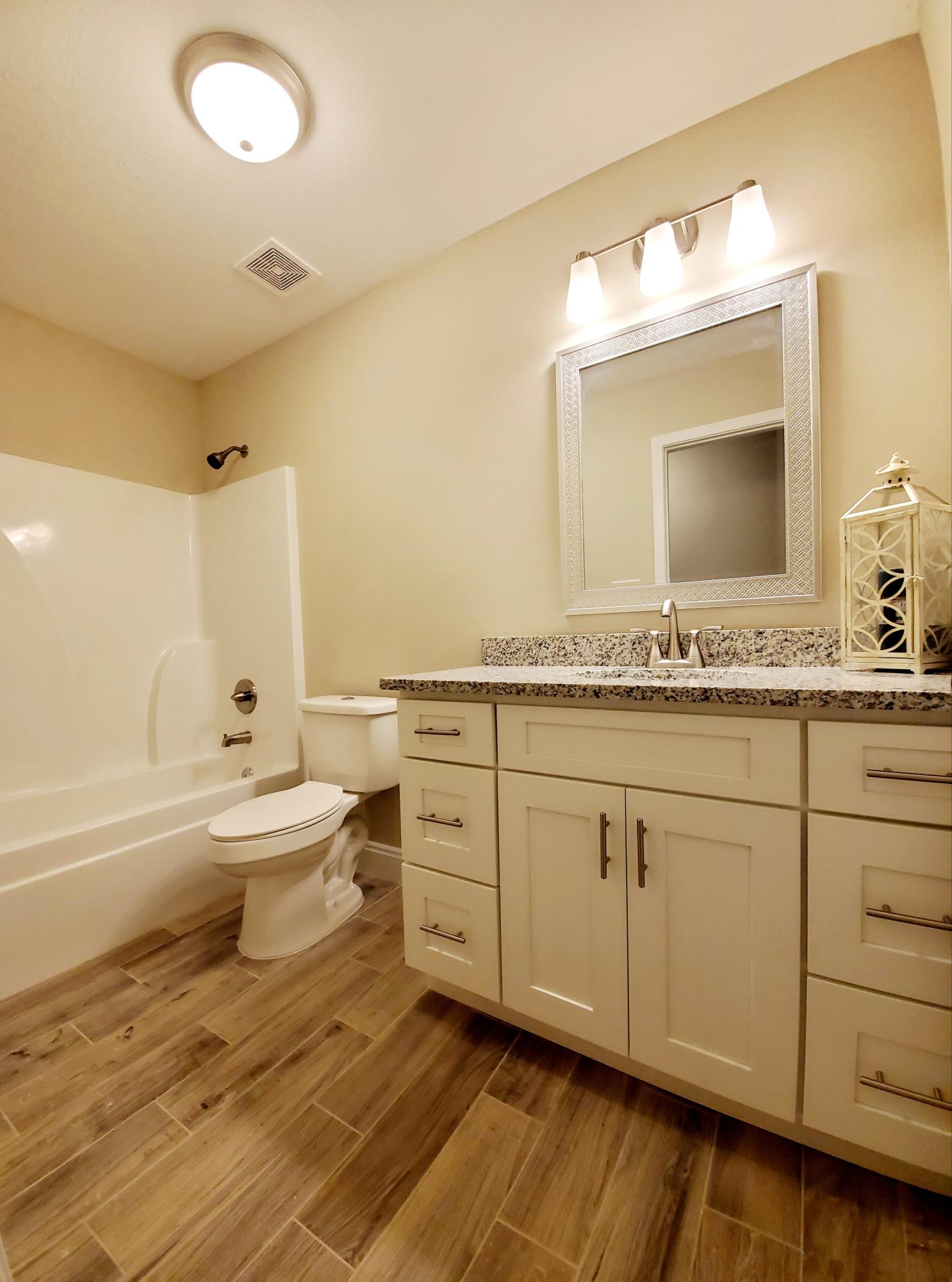 GARDEN CITY - Residential