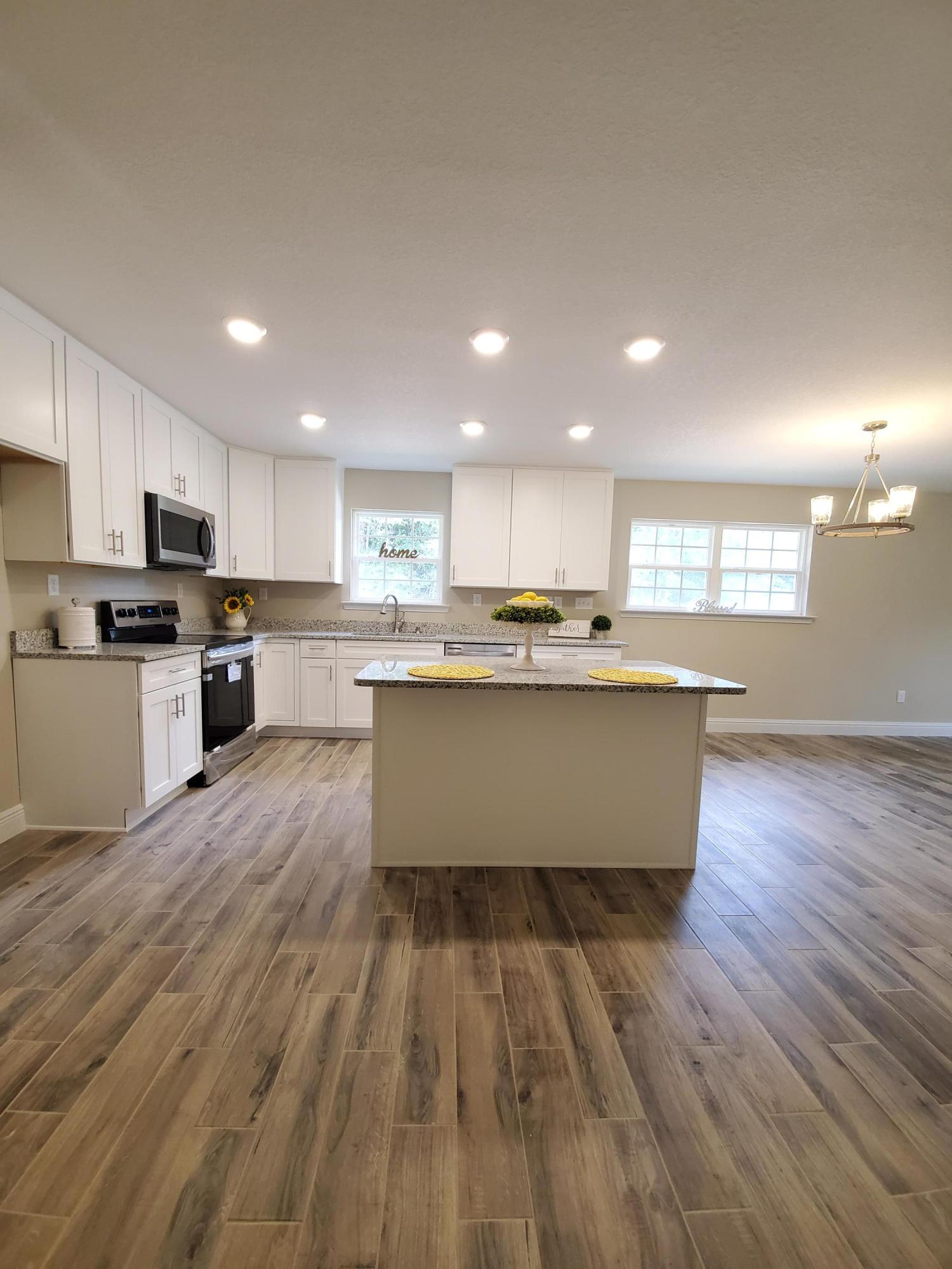 GARDEN CITY - Residential