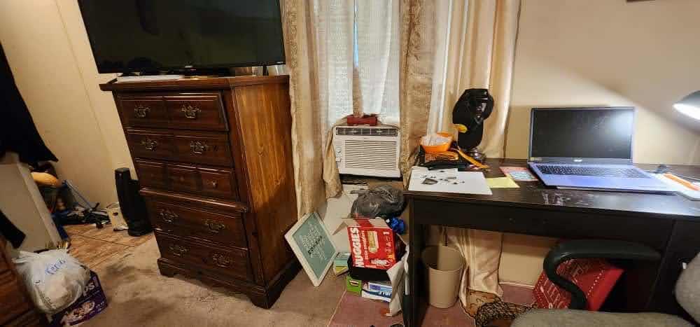 NO RECORDED SUBDIVISION - Residential