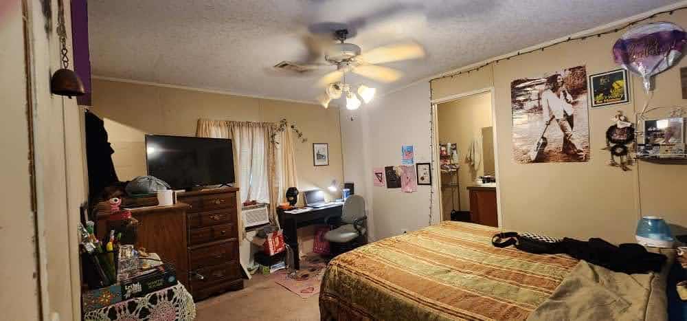 NO RECORDED SUBDIVISION - Residential