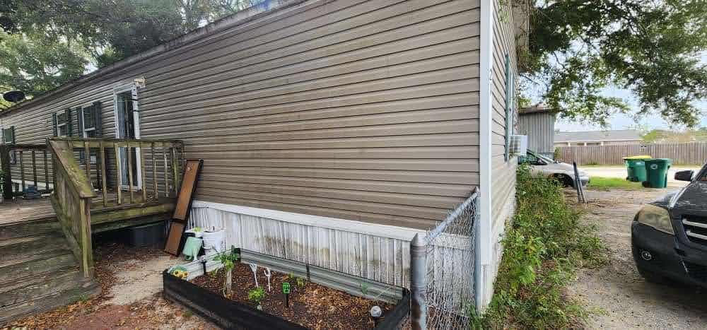 NO RECORDED SUBDIVISION - Residential