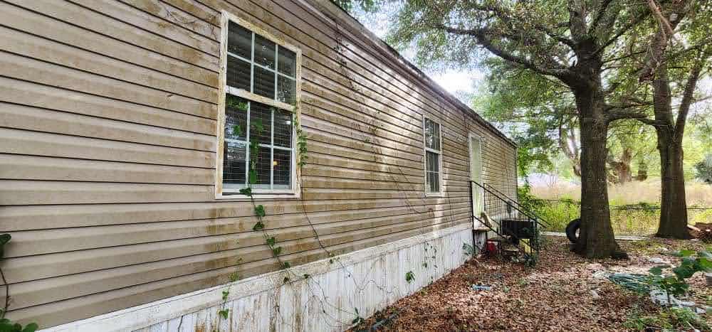 NO RECORDED SUBDIVISION - Residential