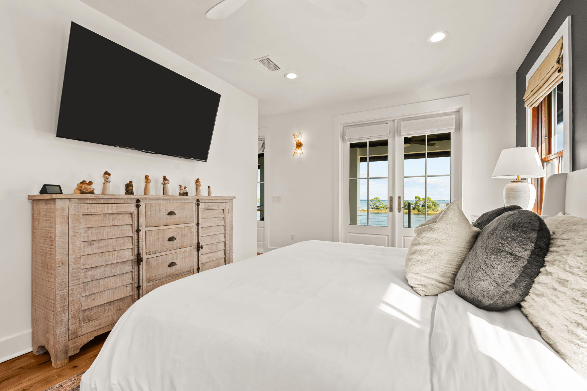 MAGNOLIA BEACH 2ND ADDN - Residential