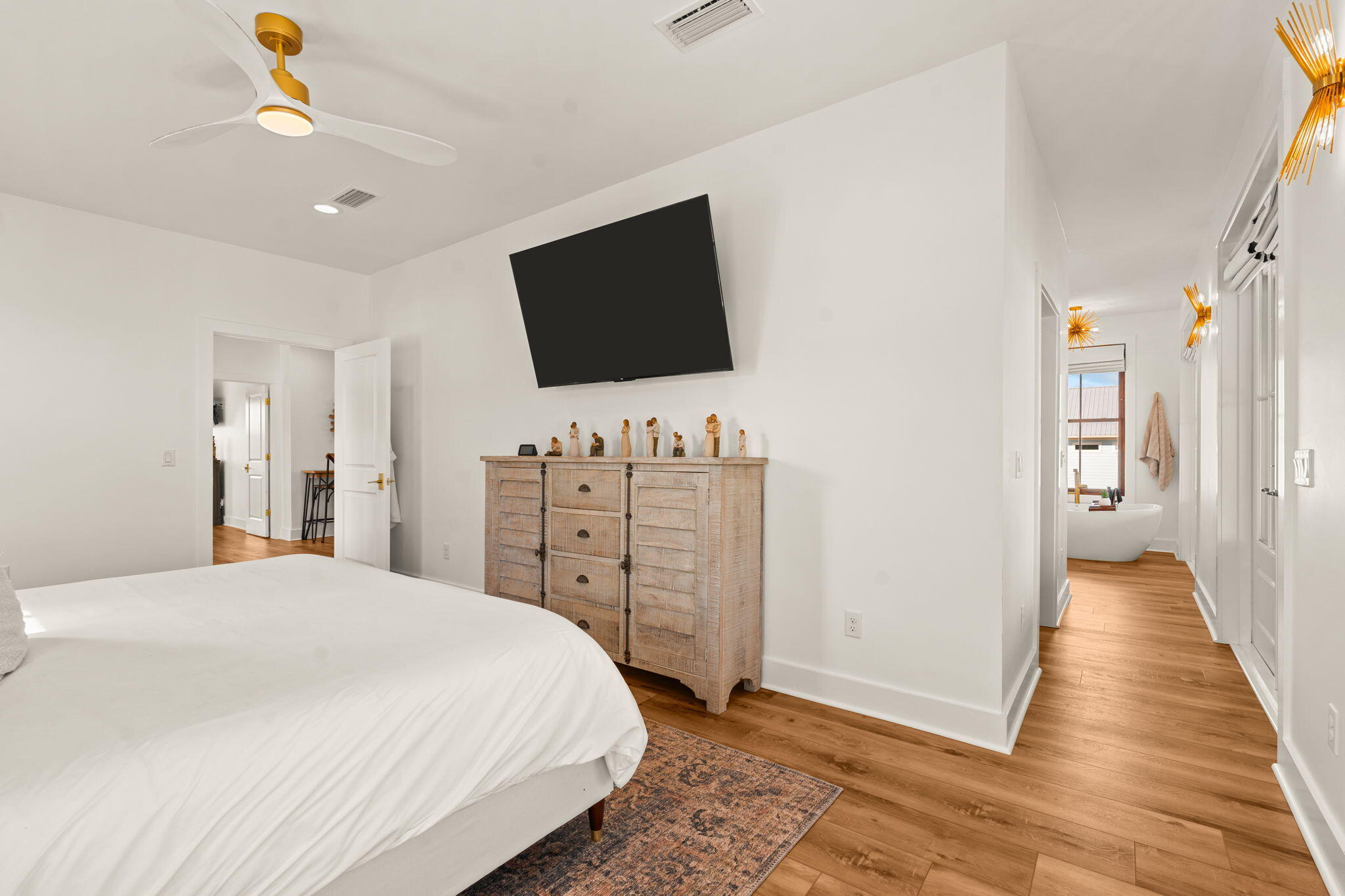 MAGNOLIA BEACH 2ND ADDN - Residential