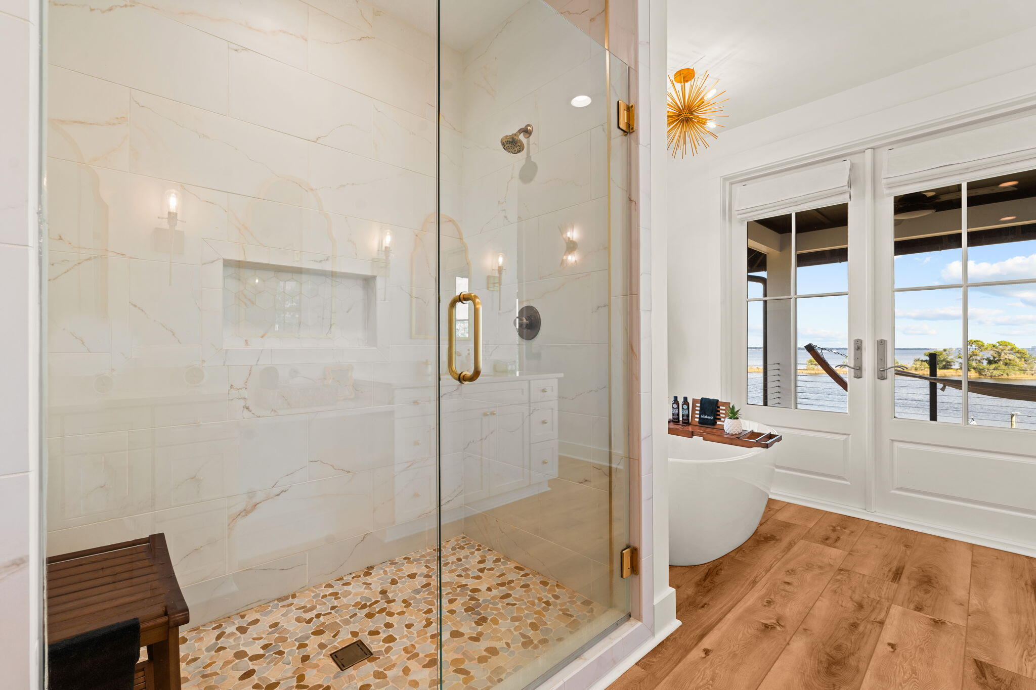 MAGNOLIA BEACH 2ND ADDN - Residential